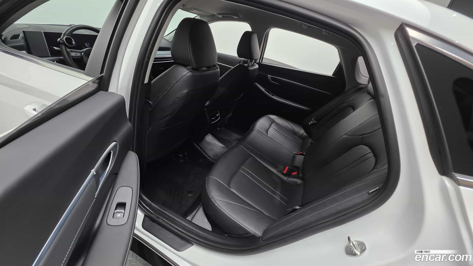 Sonata Hyundai 2026.0-INNER-036