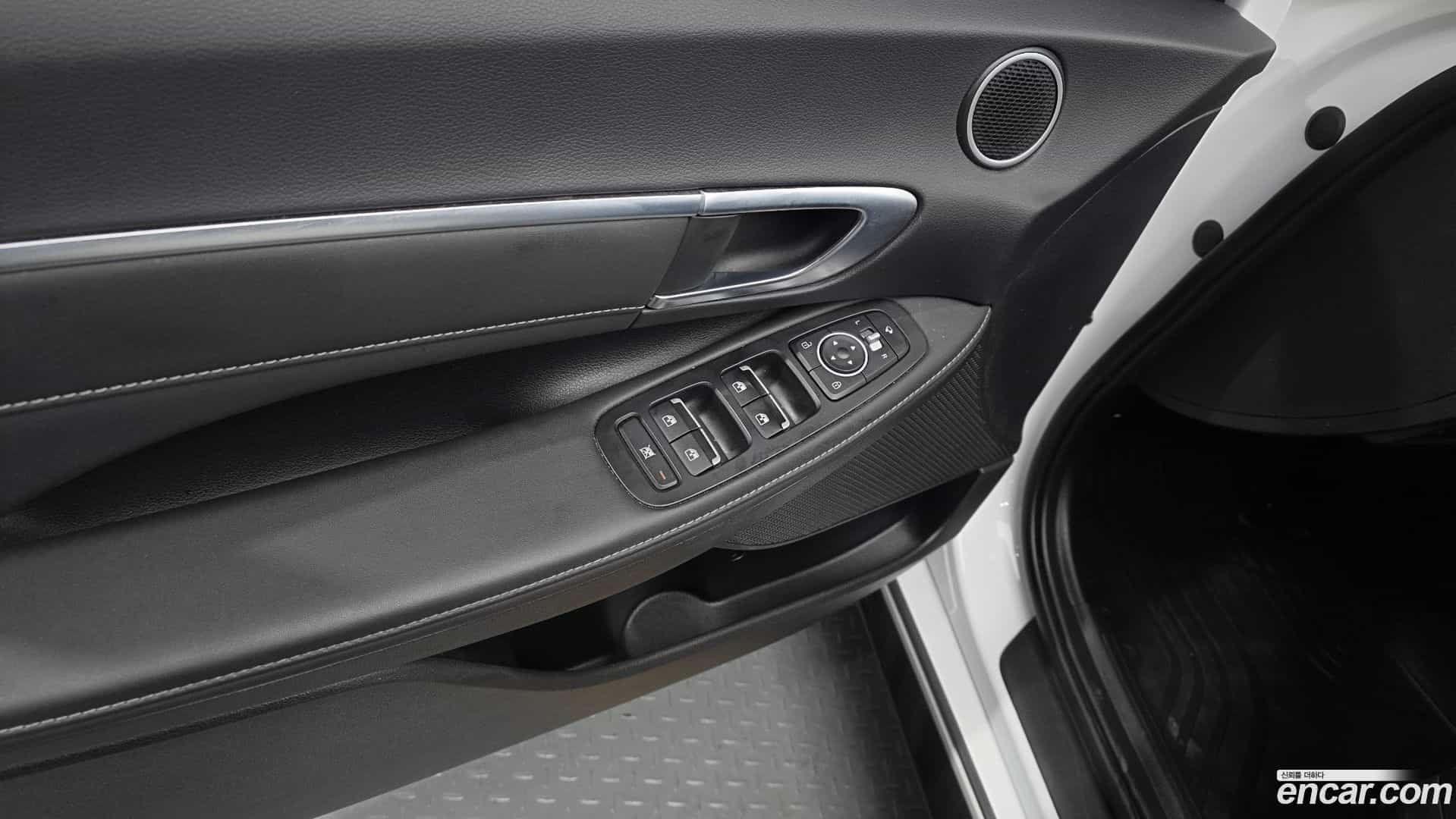 Sonata Hyundai 2026.0-OPTION-041