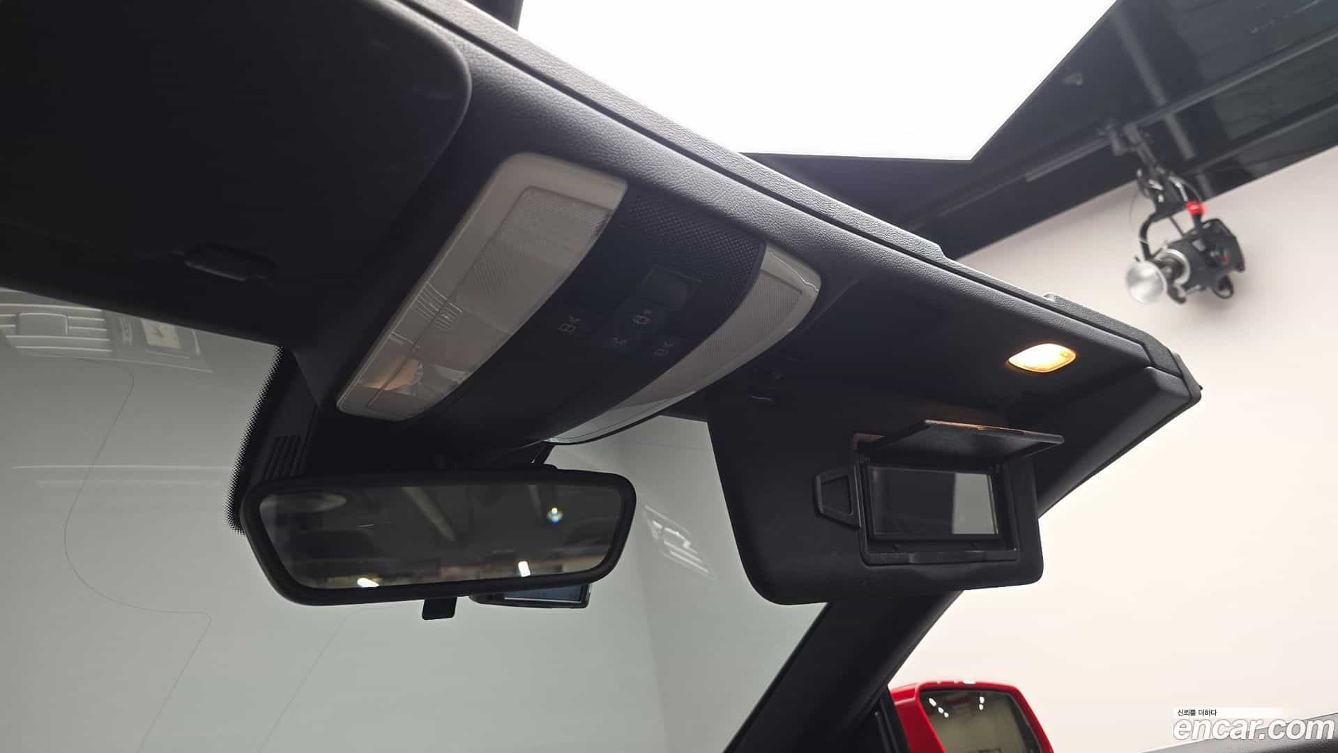 E-Class Mercedes-Benz 2014.5-OPTION-045