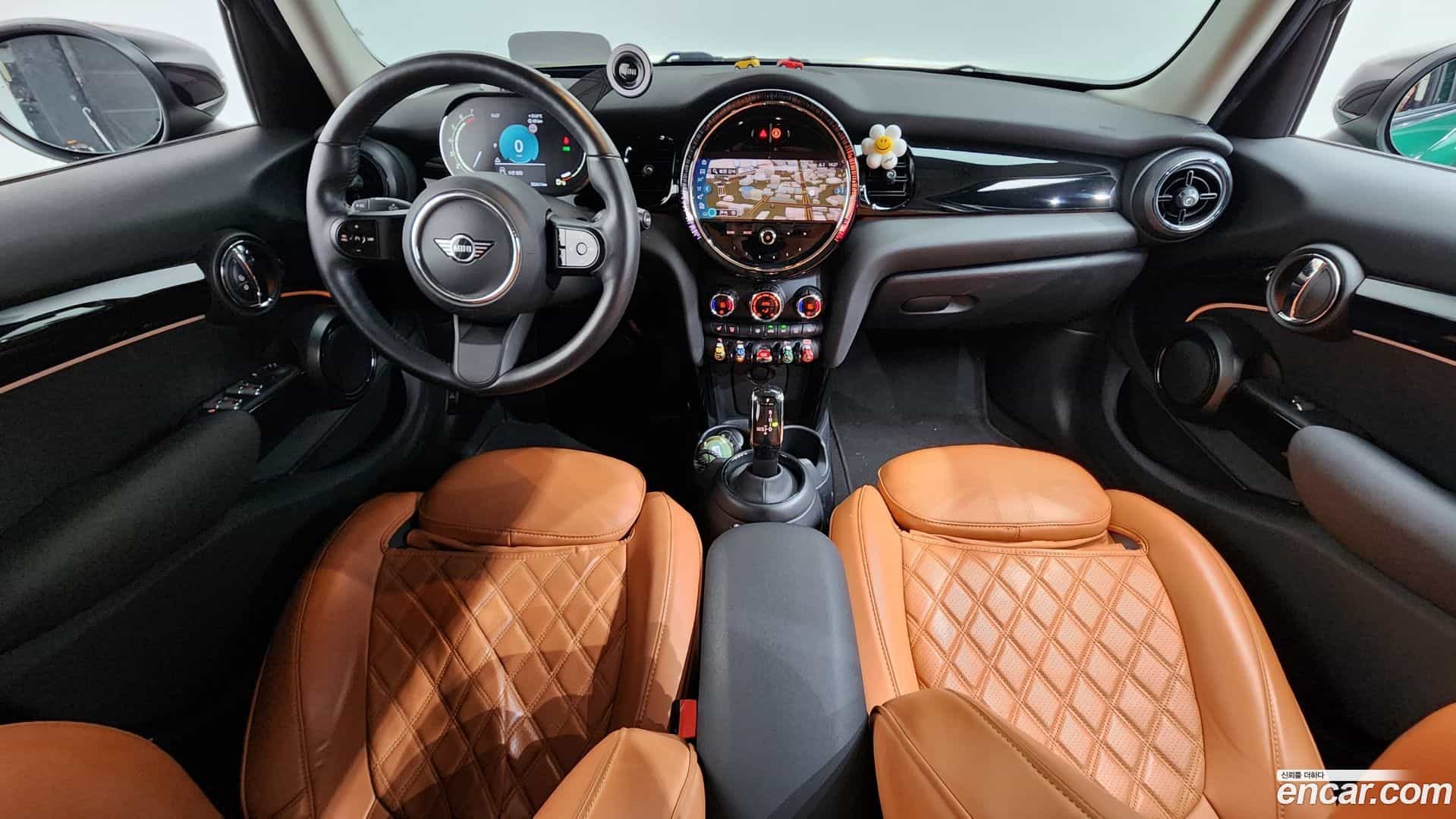 Cooper Mini 2022.5-INNER-007