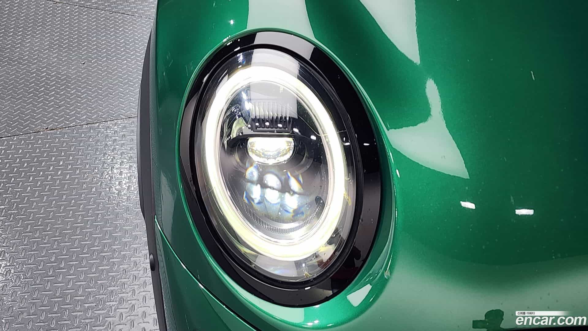 Cooper Mini 2022.5-OUTER-032