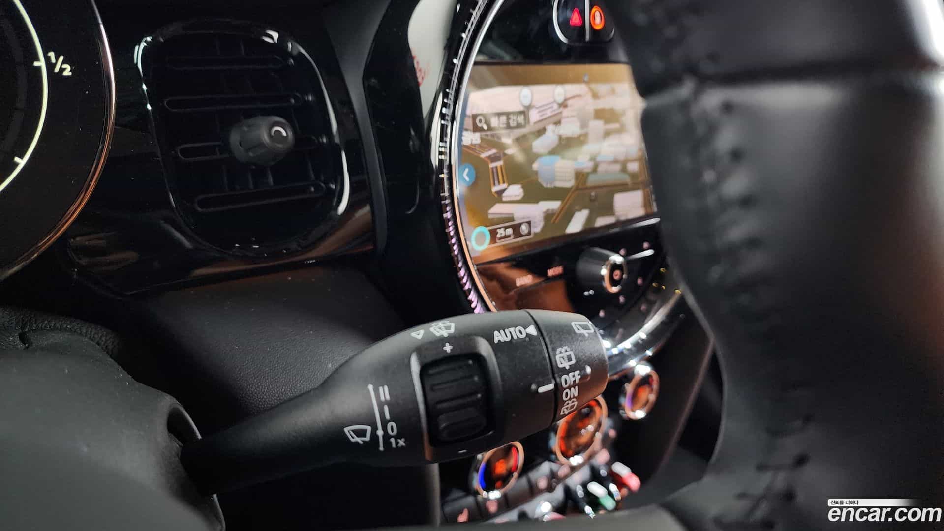 Cooper Mini 2022.5-OPTION-041
