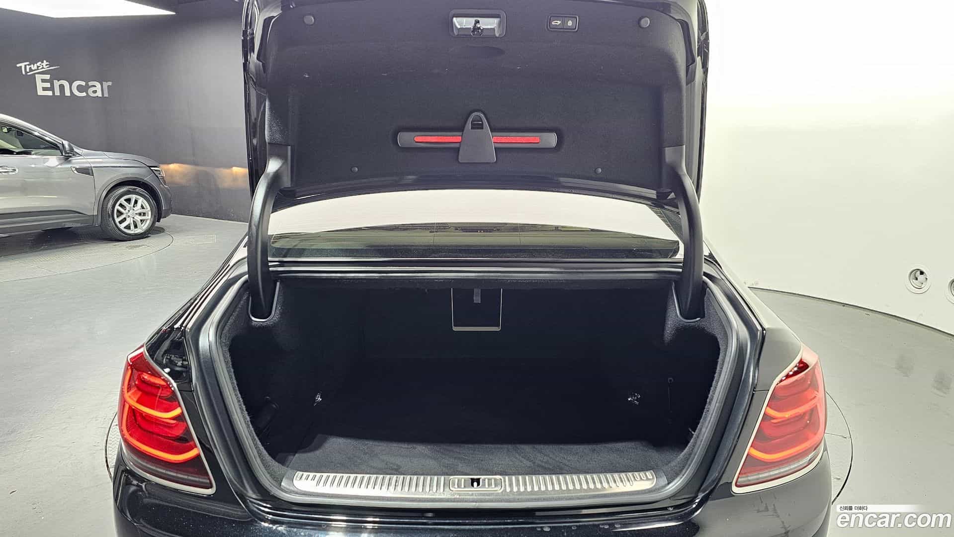 K9 Kia 2019.6-OPTION-024