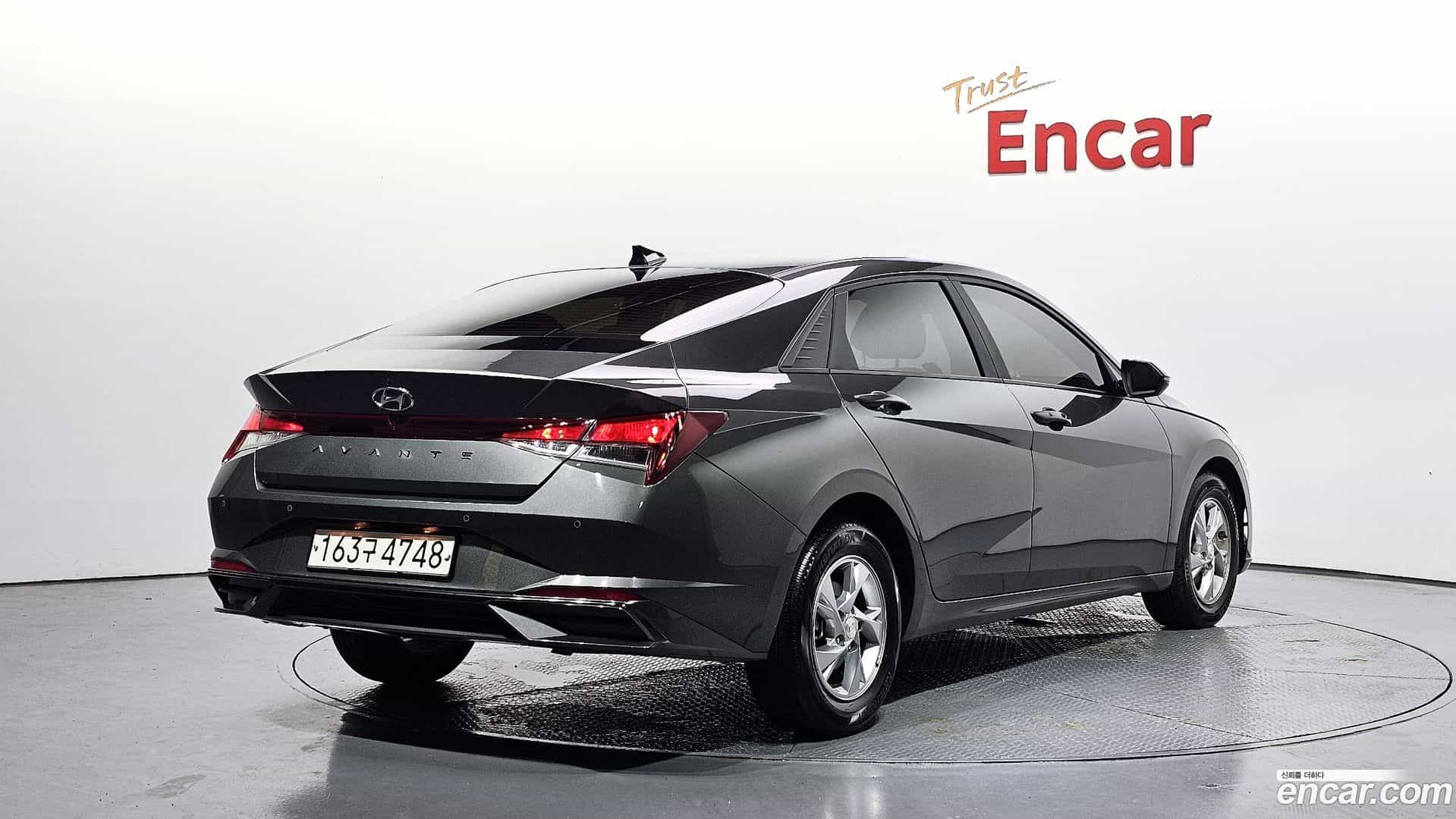AVANTE Hyundai 2020.6-OUTER-002