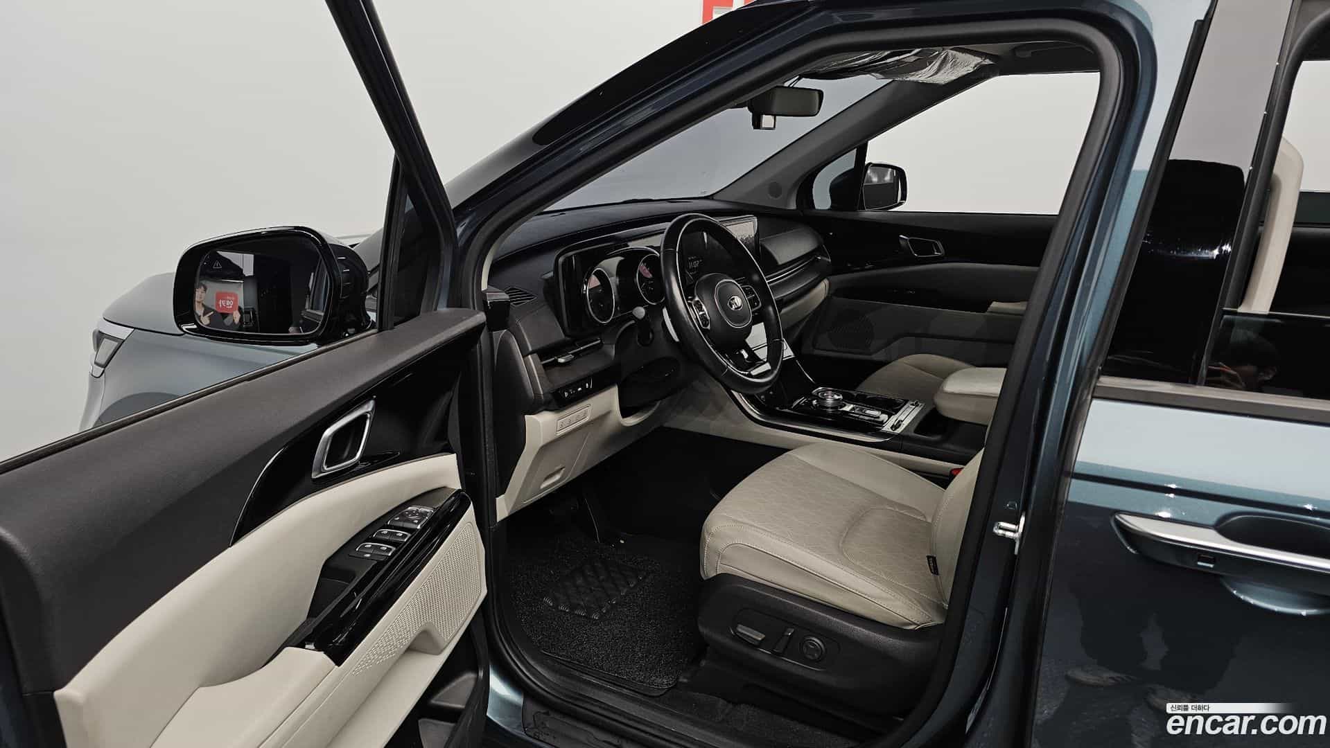 Canival Kia 2021.2-INNER-010