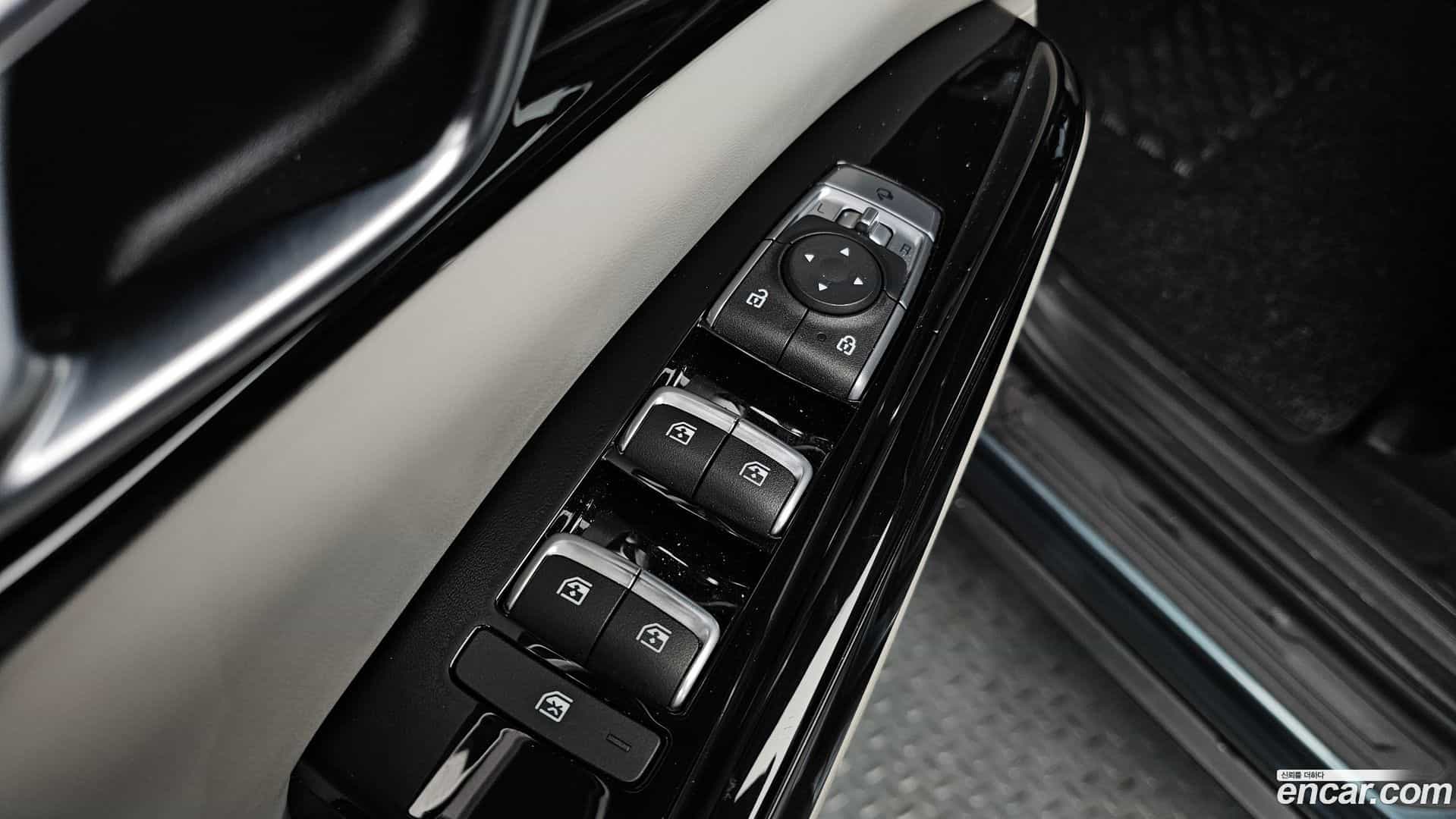 Canival Kia 2021.2-OPTION-040