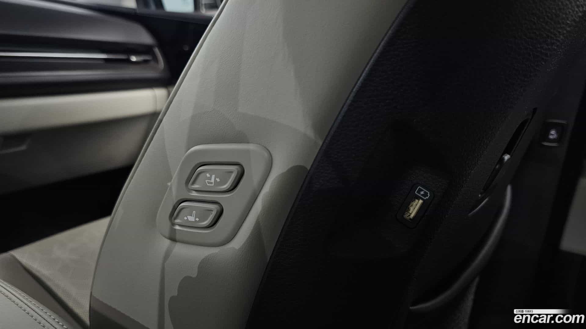 Canival Kia 2021.2-OPTION-051