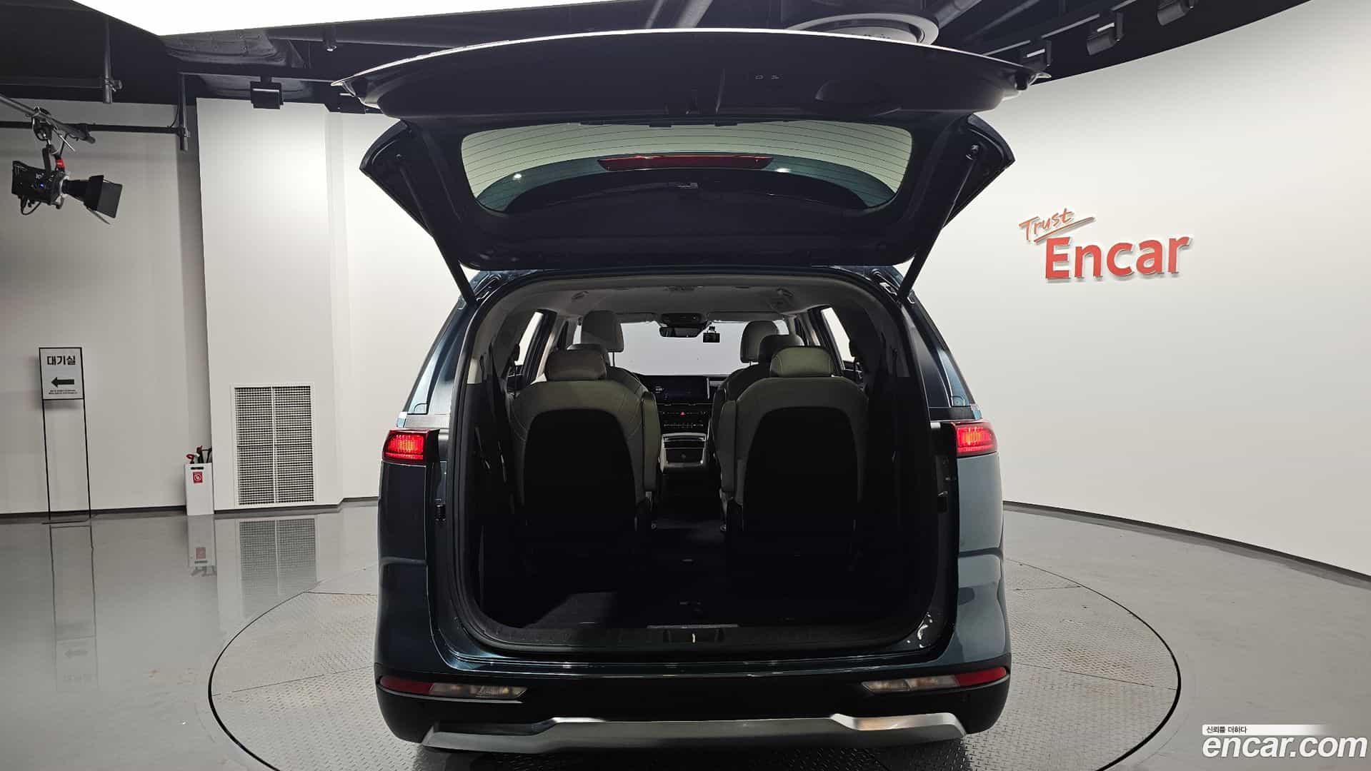 Canival Kia 2021.2-OPTION-052