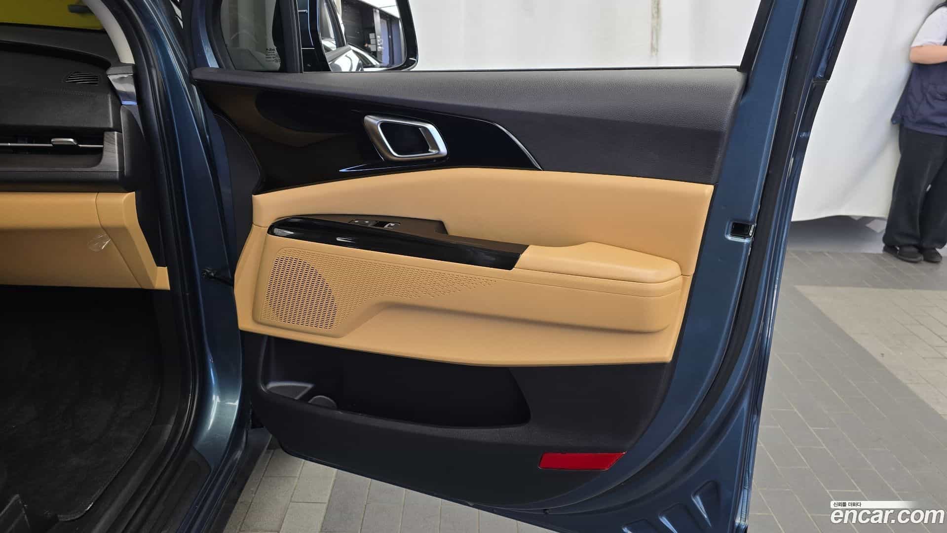 Canival Kia 2022.3-INNER-035