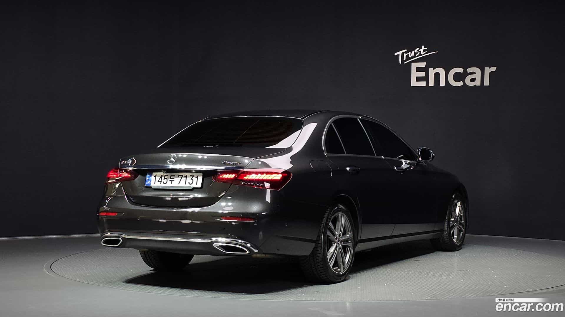 E-Class Mercedes-Benz 2022.4-OUTER-002