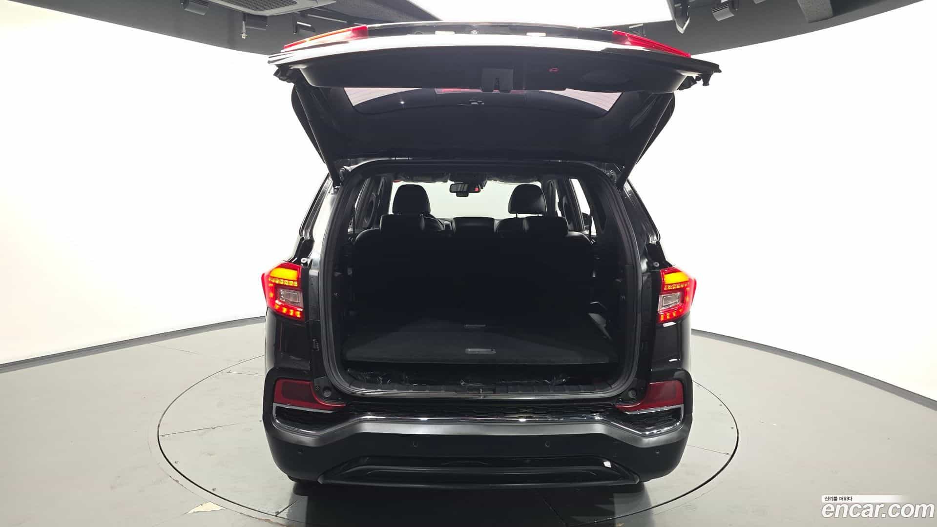 Rexton KG Mobility 2018.9-OPTION-024