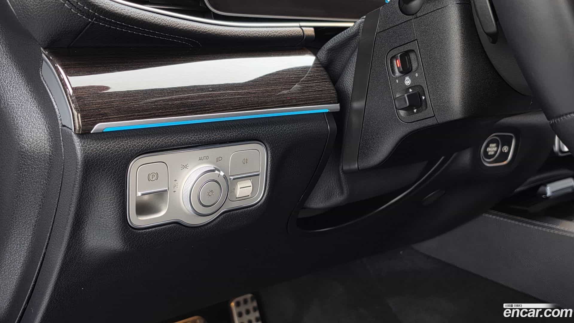 GLE-Class Mercedes-Benz 2021.4-OPTION-019