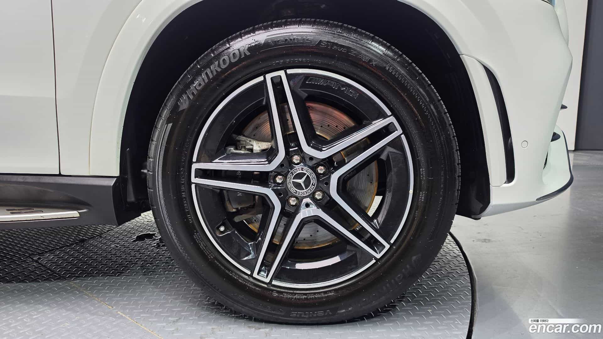 GLE-Class Mercedes-Benz 2021.4-OUTER-031
