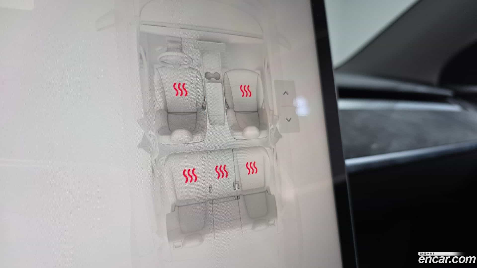 Model Y Tesla 2023.10-OPTION-021