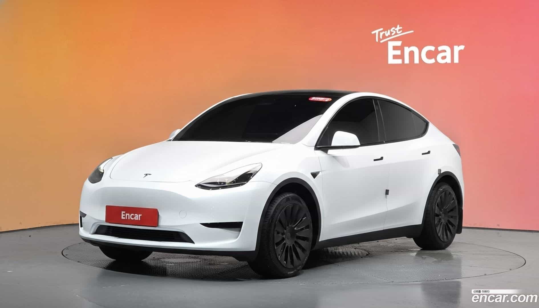 Model Y Tesla 2023.10-DIAG2-001
