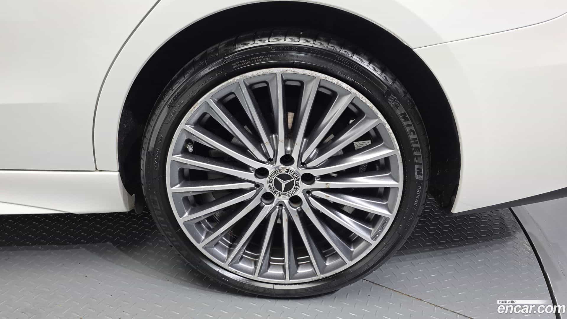 C-Class Mercedes-Benz 2022.4-OUTER-005