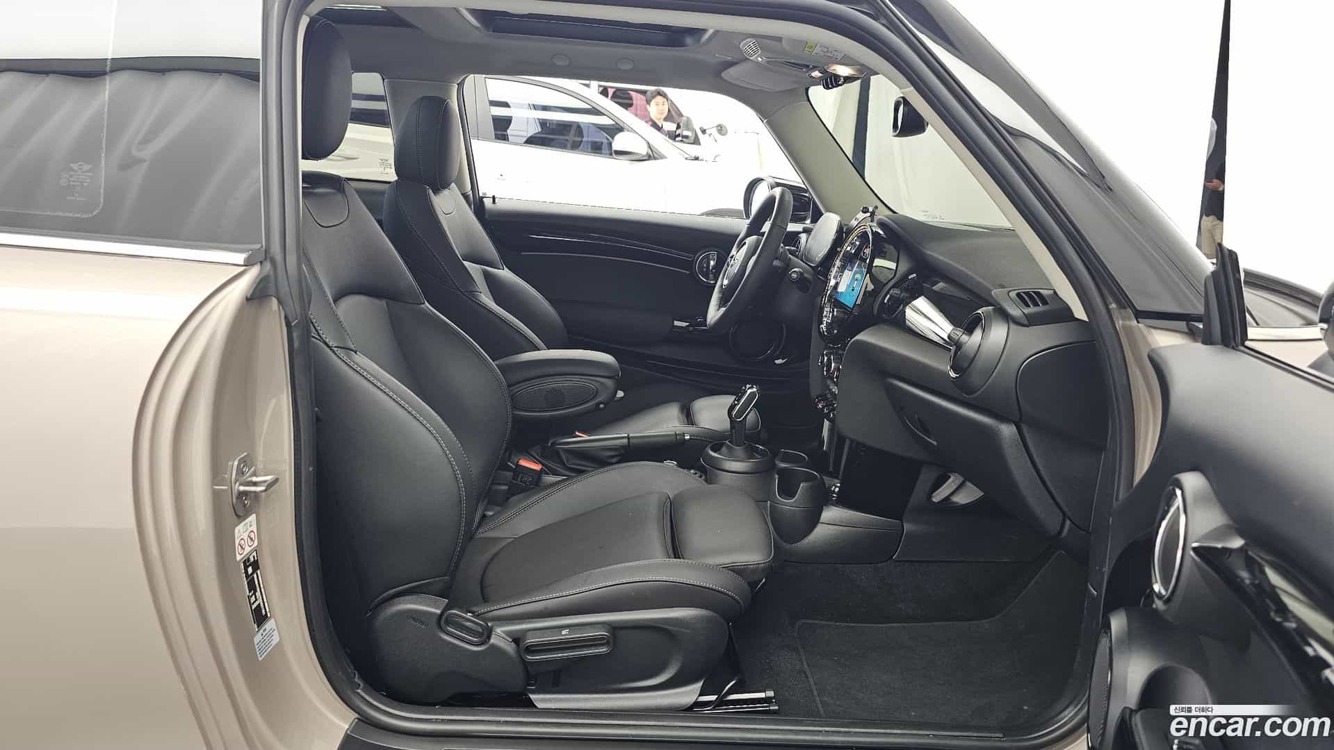 Cooper Mini 2023.9-OPTION-015