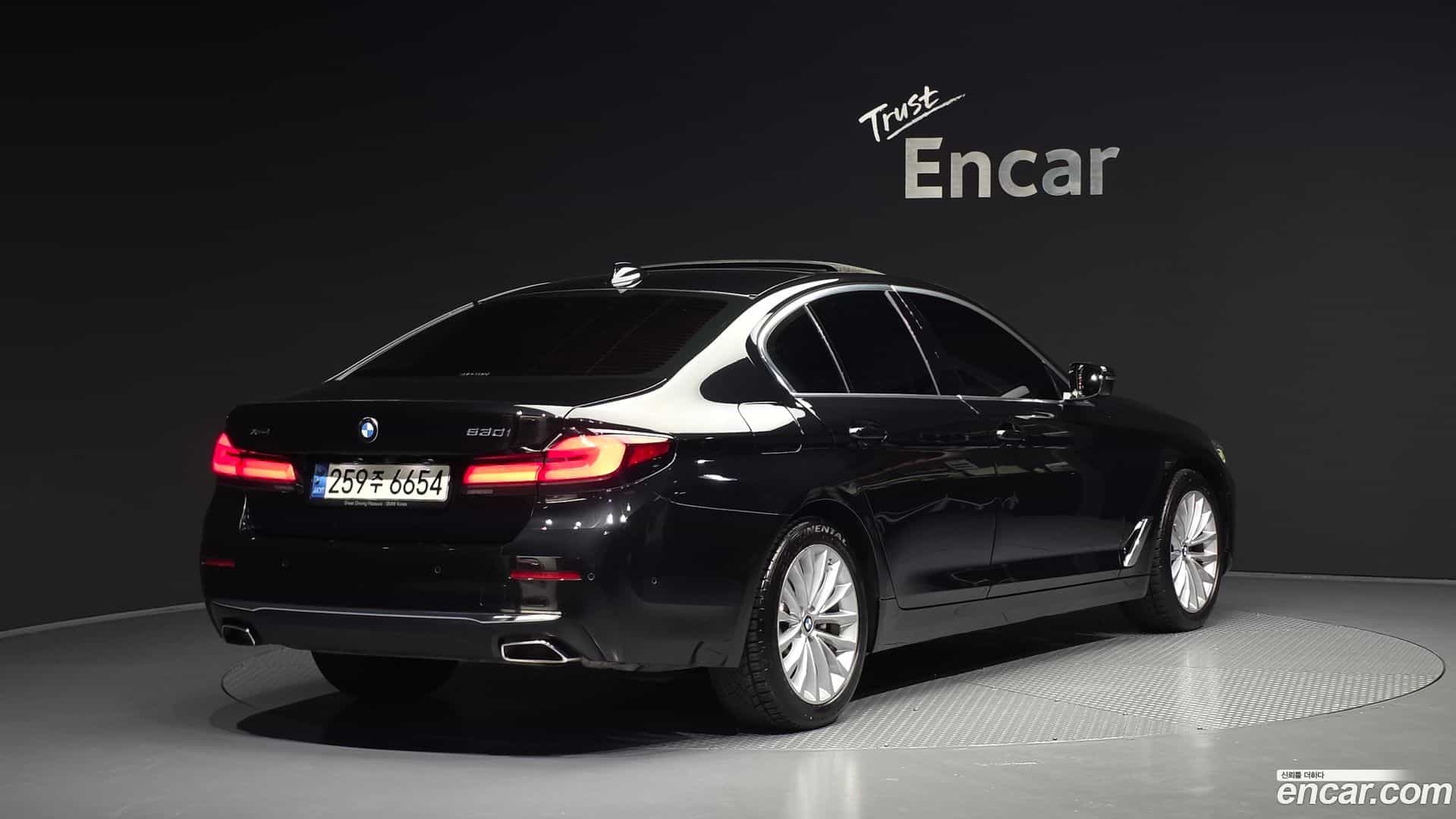 5-Series BMW 2022.0-OUTER-002