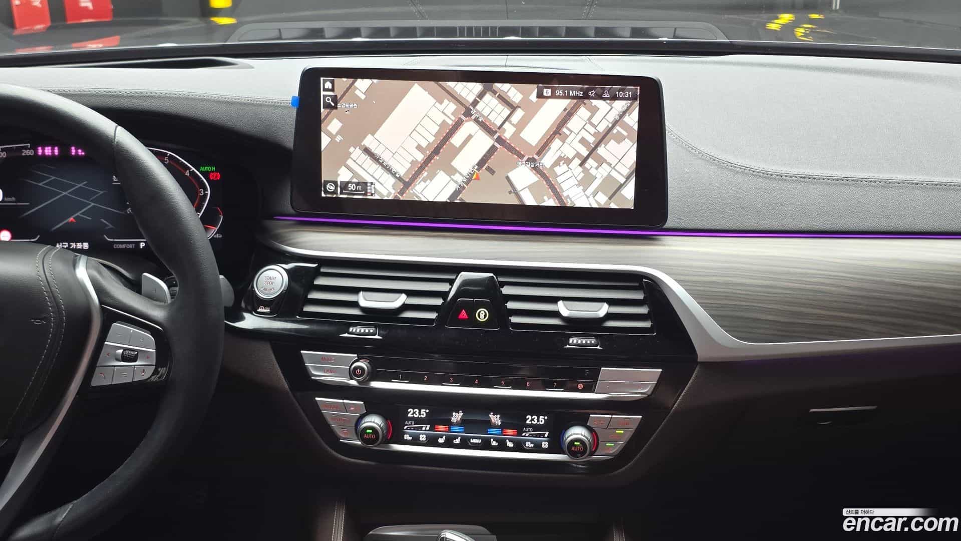 5-Series BMW 2022.0-OPTION-018