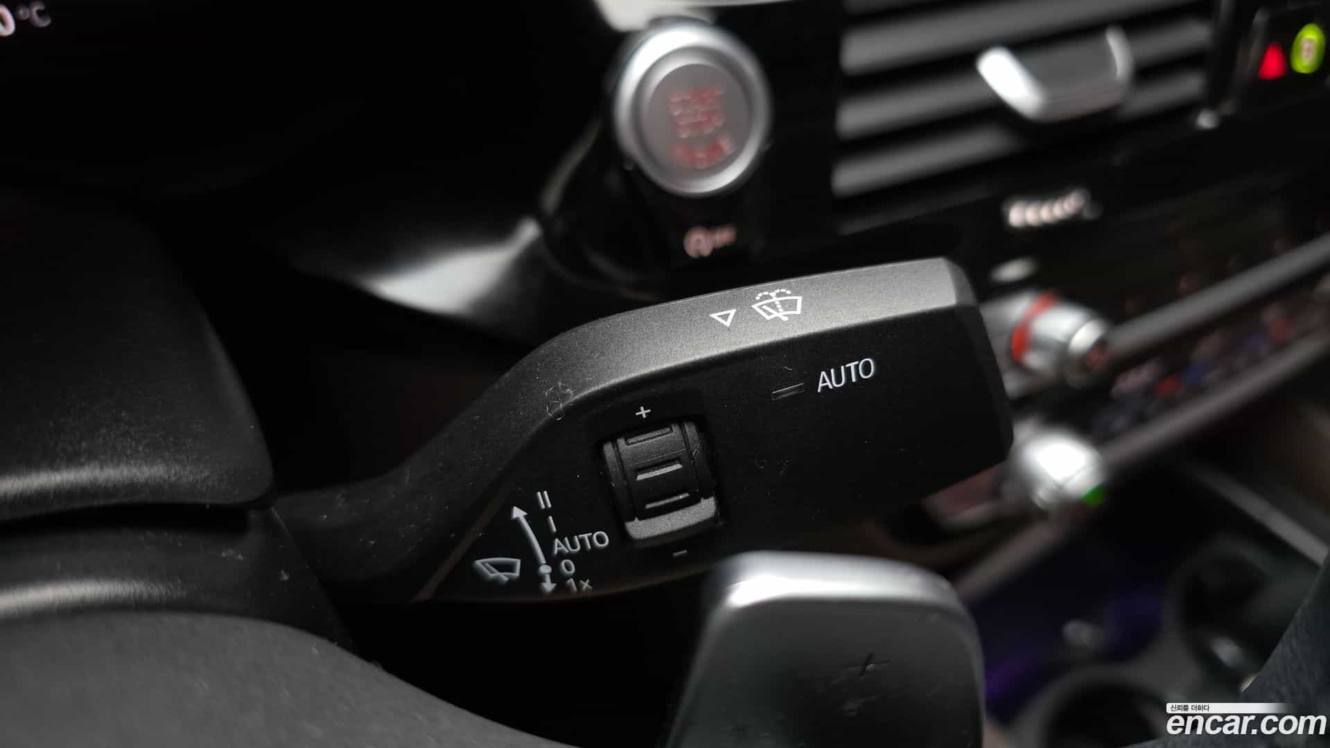 5-Series BMW 2022.0-OPTION-022