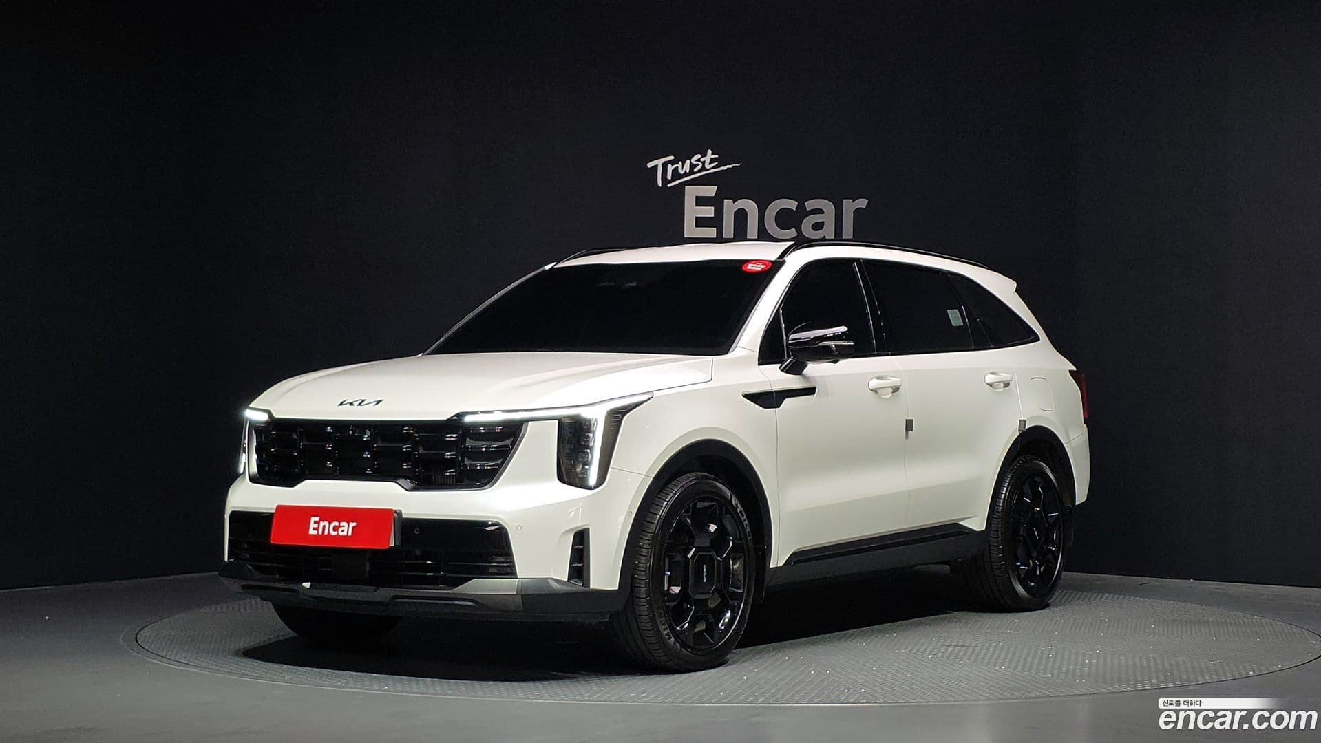 Main__Slider__Photo:Sorento Kia 2024.0-0
