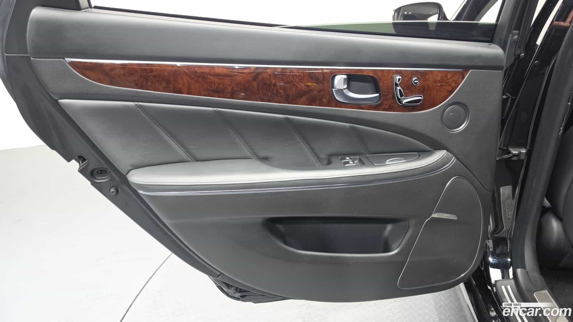 Equus Hyundai 2013.0-INNER-035