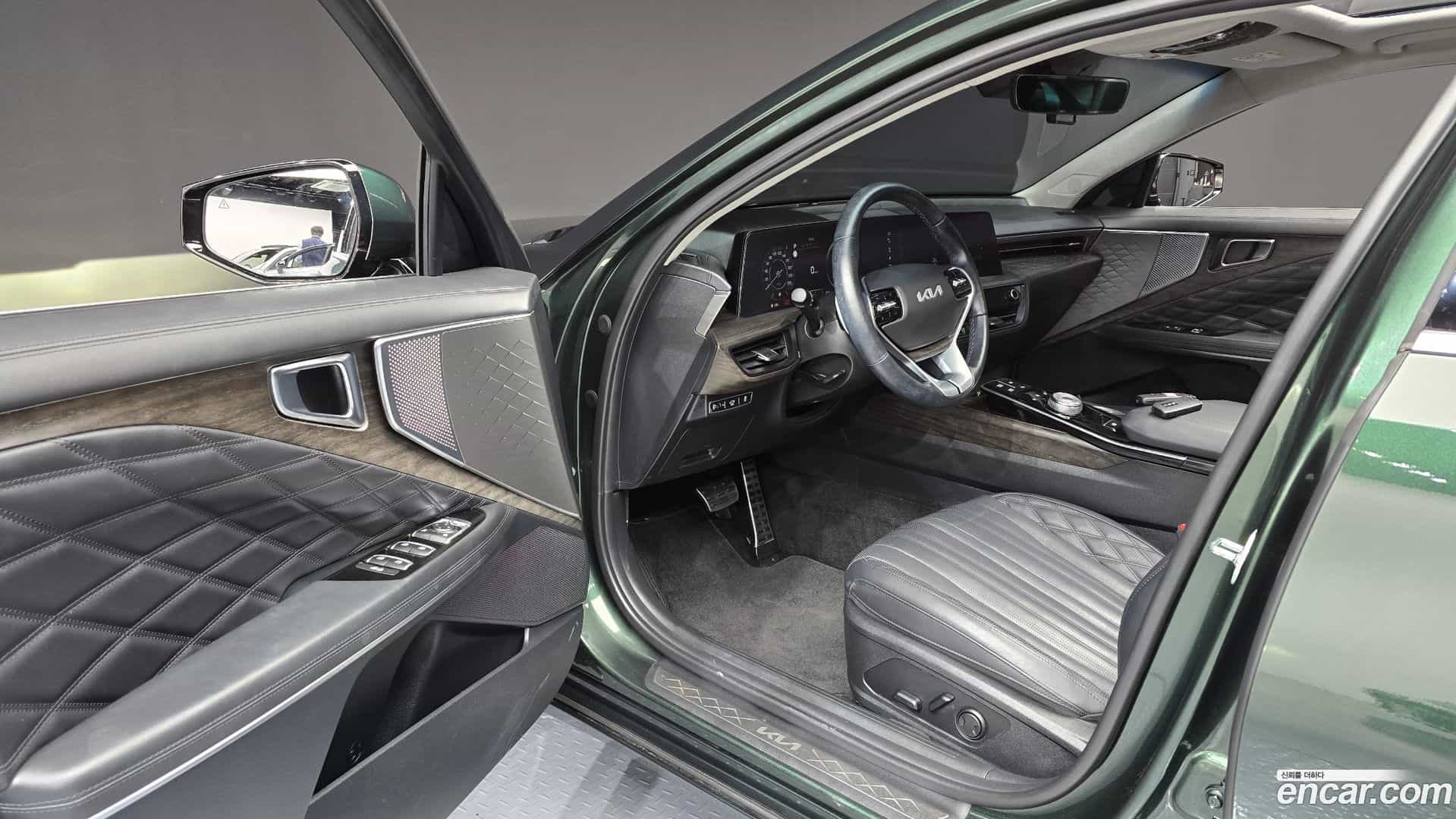 K8 Kia 2022.11-INNER-010