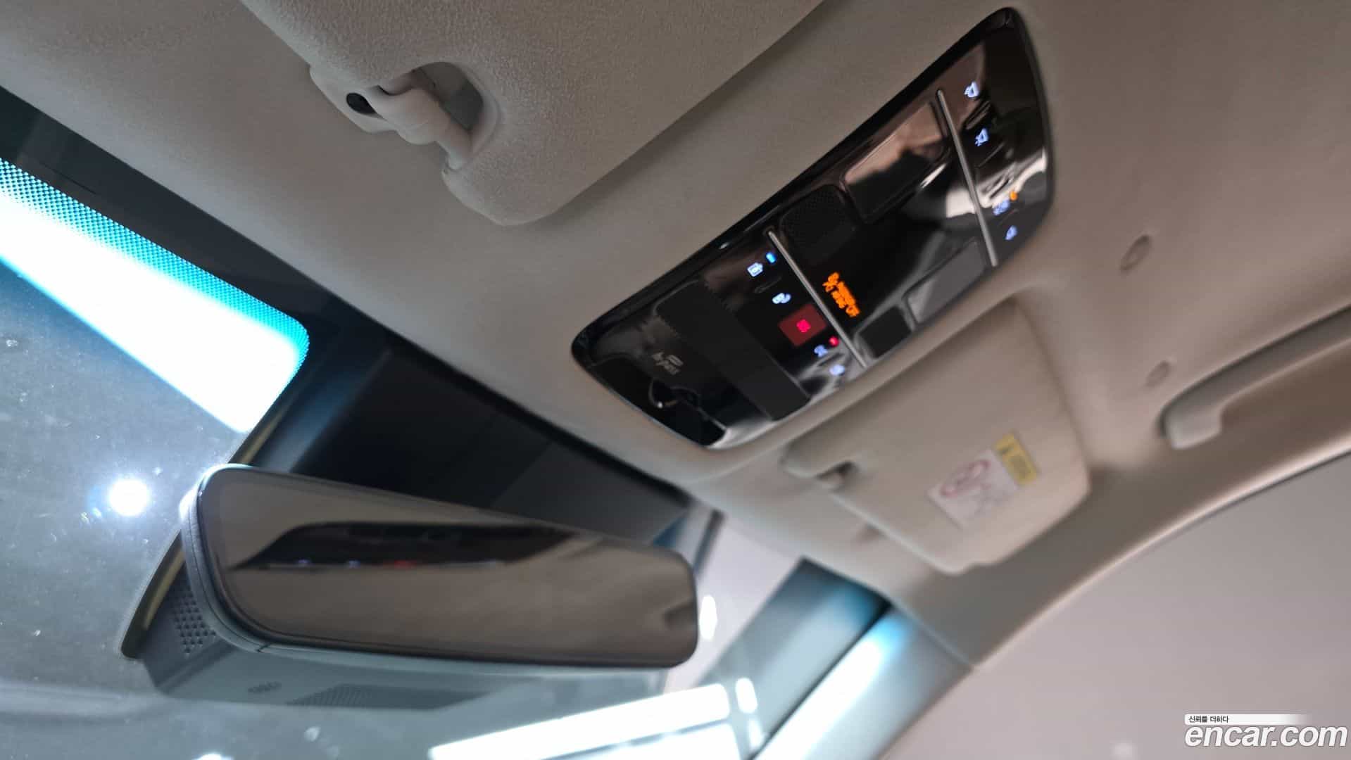 Grandeur Hyundai 2023.11-OPTION-044