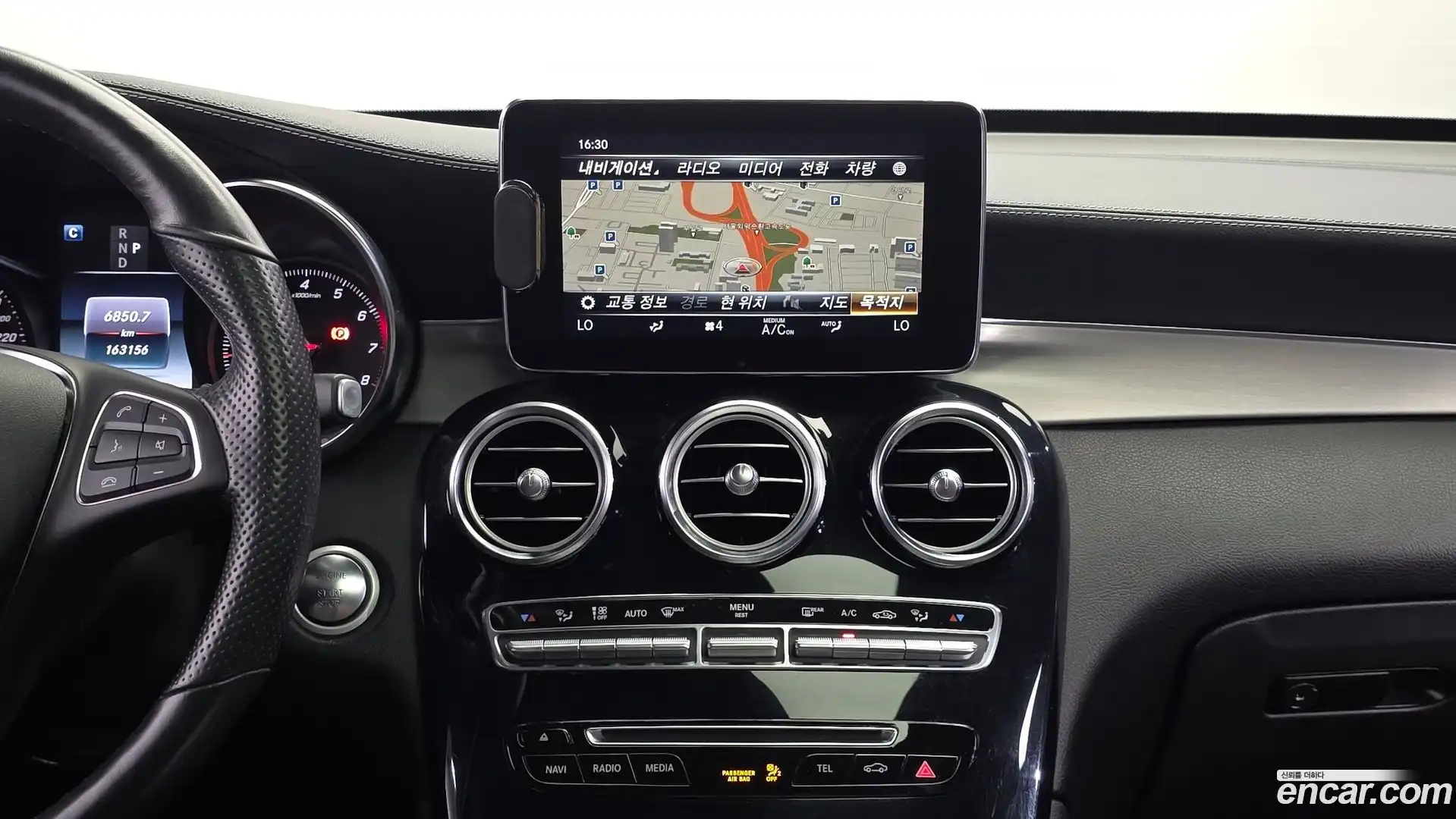 GLC-Class Mercedes-Benz 2019.5-OPTION-018