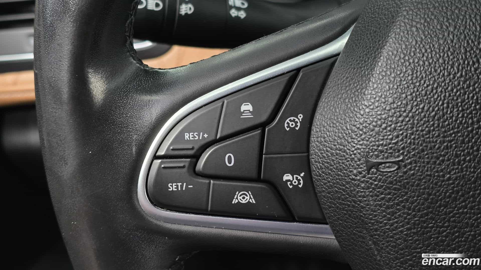 SM6 Renault Korea 2020.7-OPTION-019