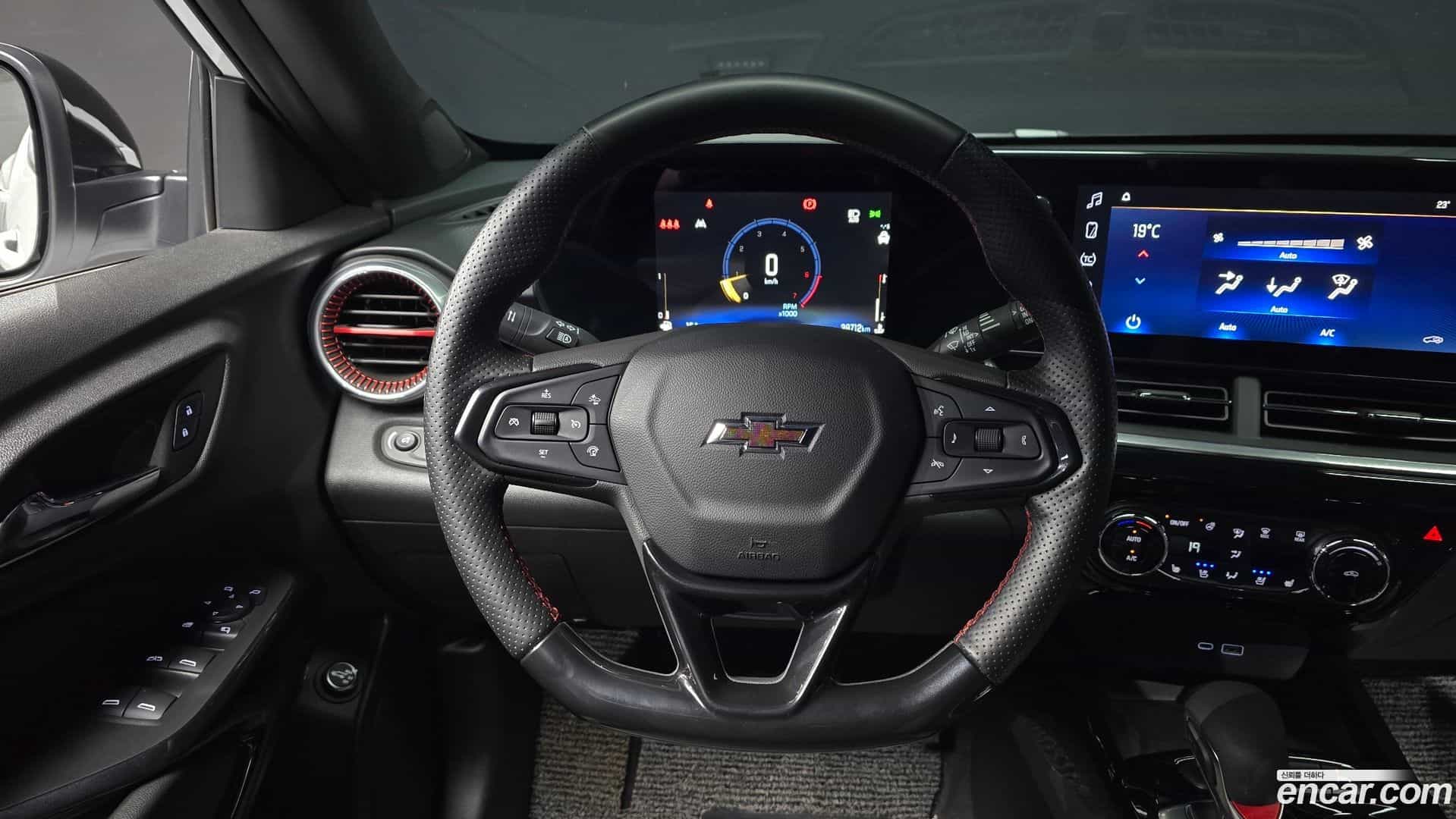 Trax Chevrolet 2024.1-OPTION-017