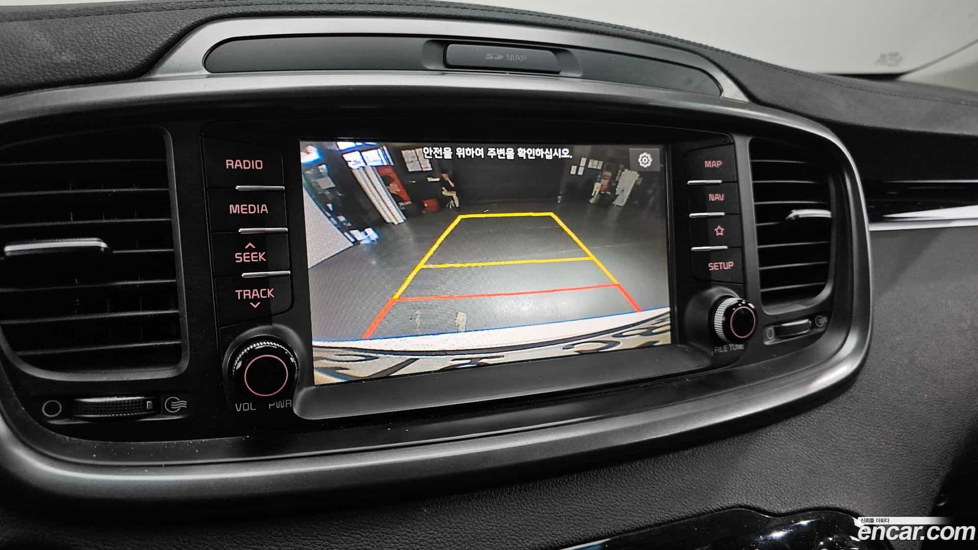 Sorento Kia 2017.9-OPTION-019