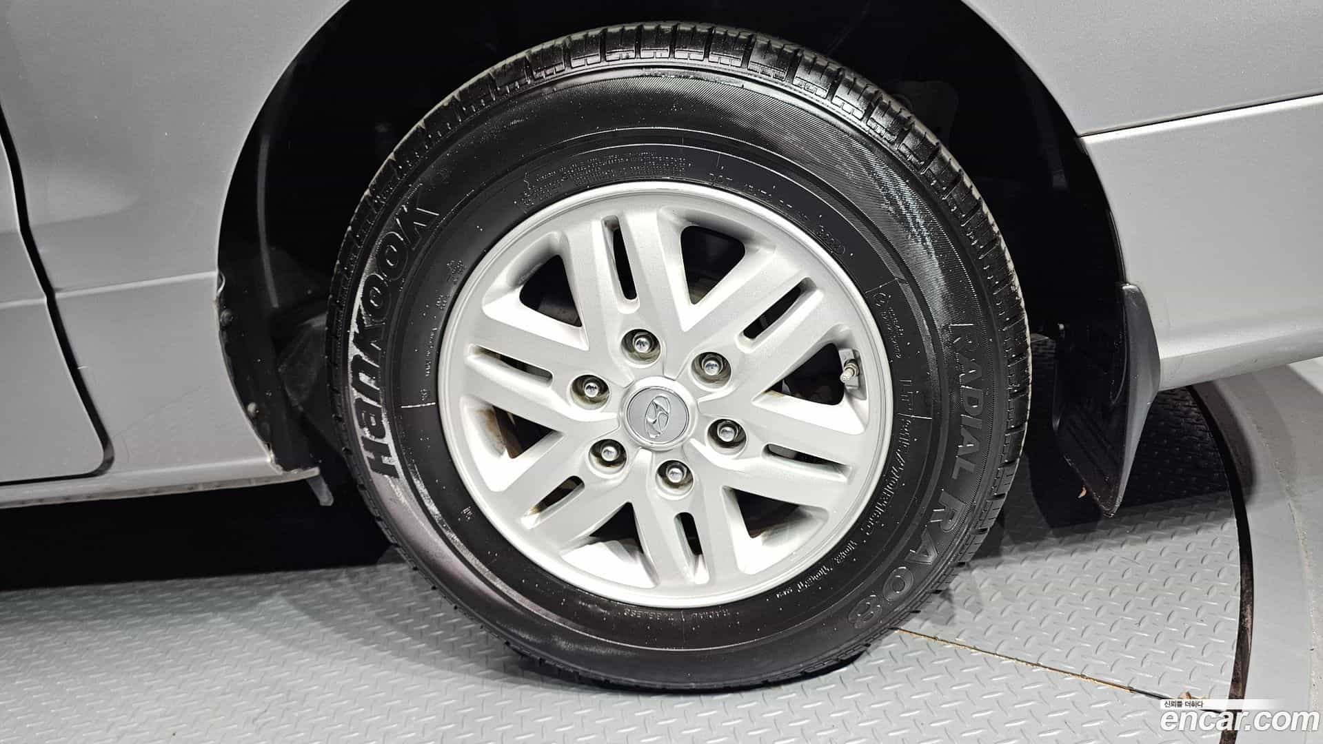 Starex Hyundai 2019.10-OUTER-031