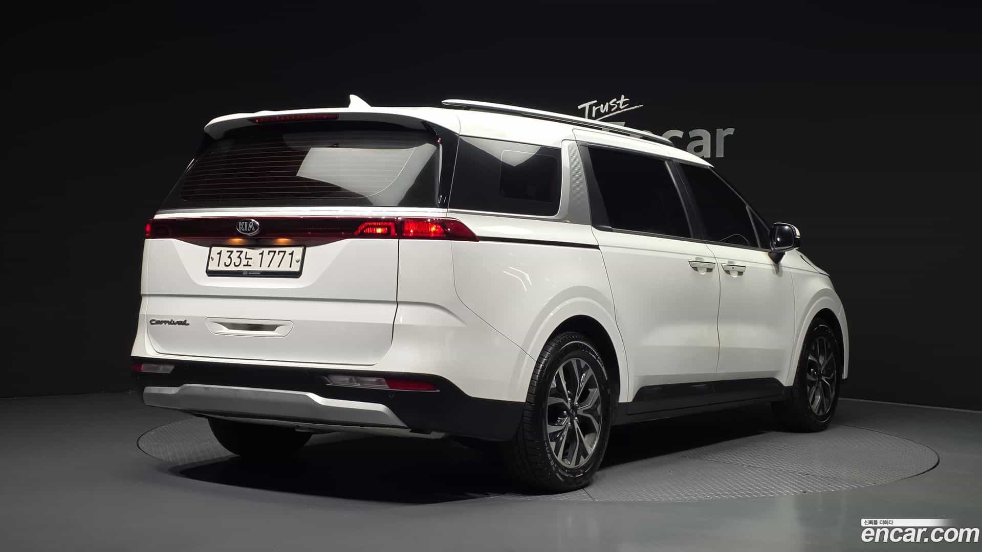 Canival Kia 2020.10-OUTER-002