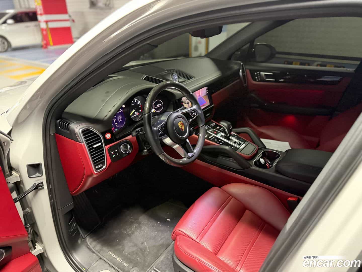 Cayenne Porsche 2023.2-INNER-010