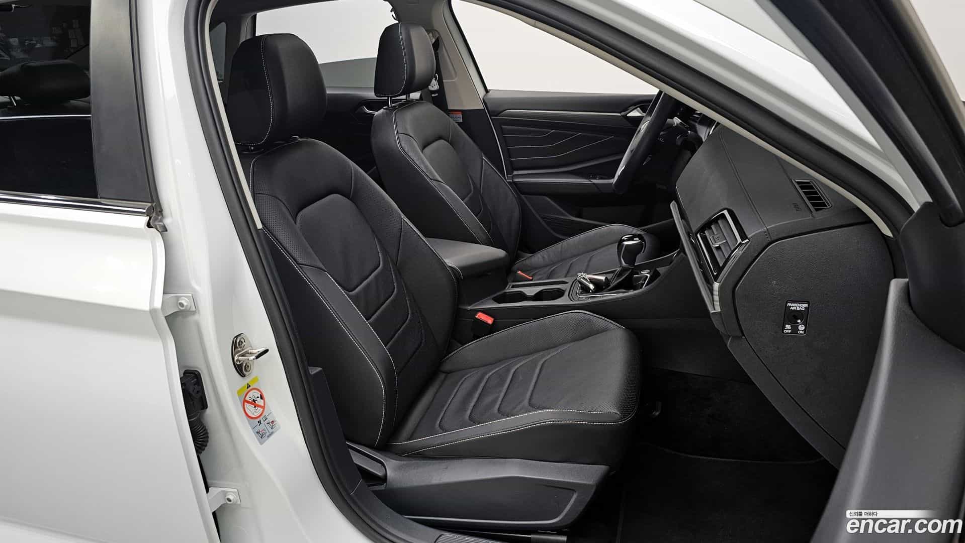 Jetta Volkswagen 2024.10-INNER-036