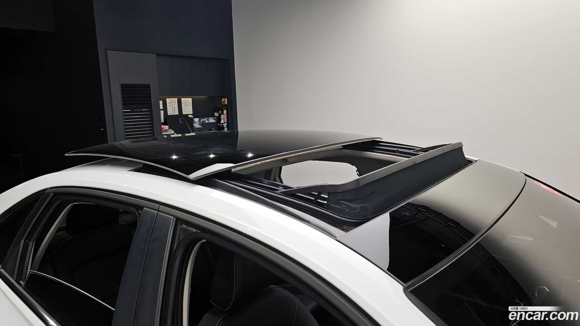 Jetta Volkswagen 2024.10-OPTION-041