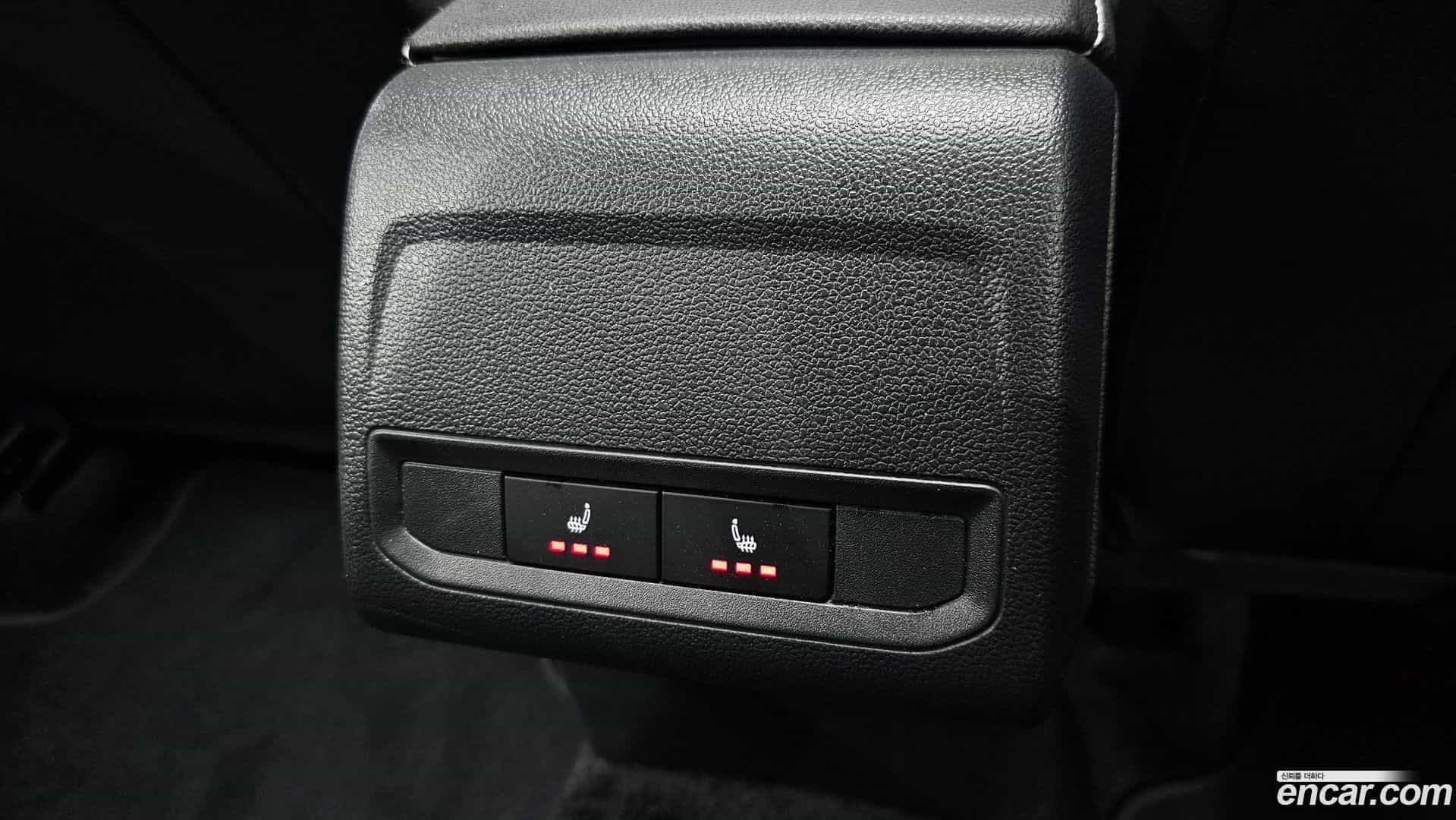Jetta Volkswagen 2024.10-OPTION-042