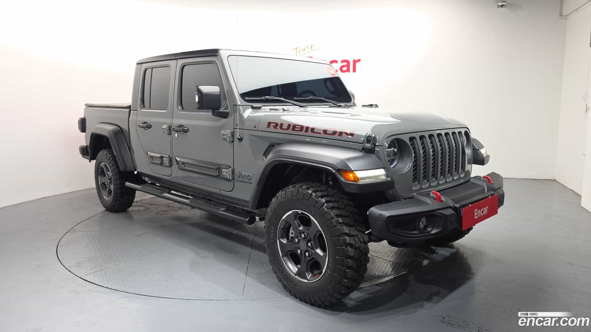 Gladiator Jeep 2022.11-OUTER-001