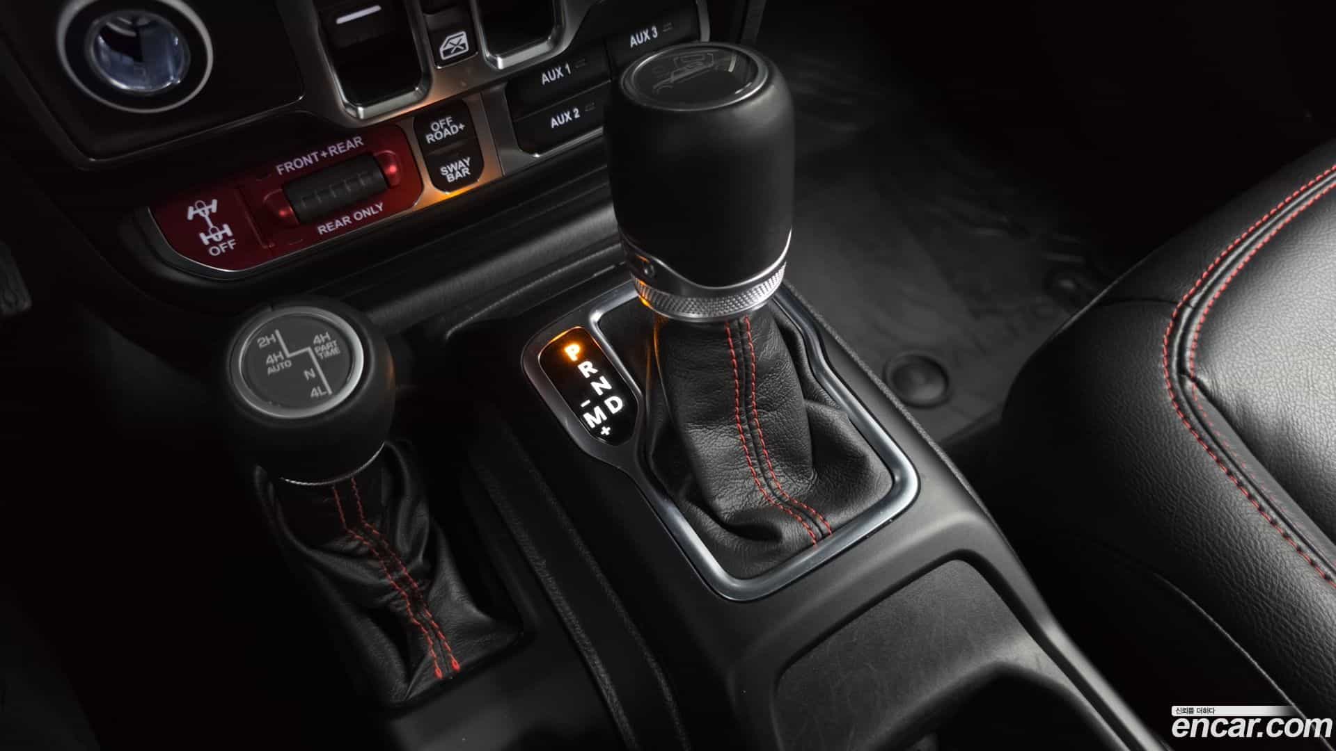 Gladiator Jeep 2022.11-INNER-009