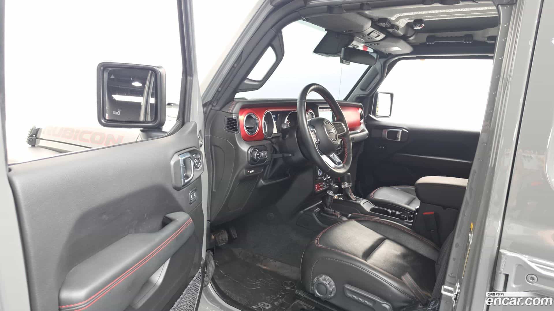 Gladiator Jeep 2022.11-INNER-010