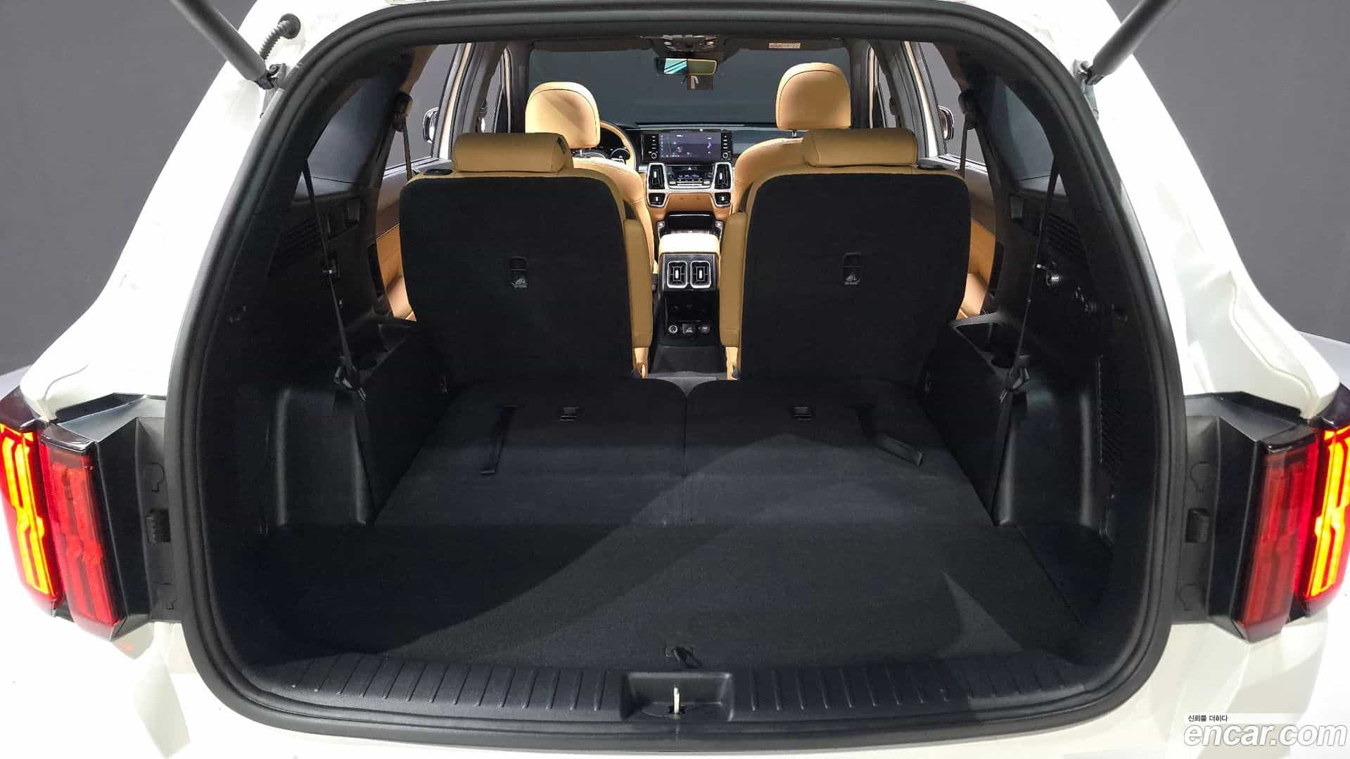 Sorento Kia 2020.4-OPTION-024