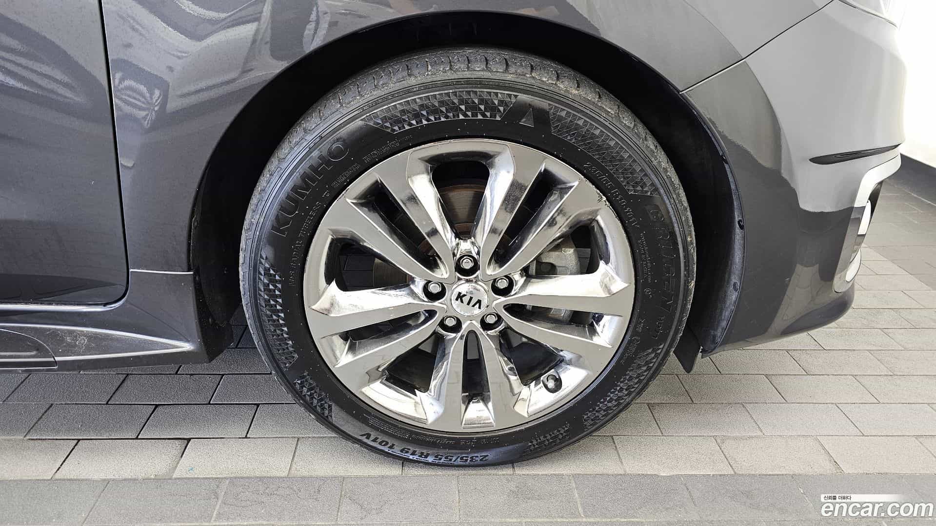 Canival Kia 2018.1-OUTER-031