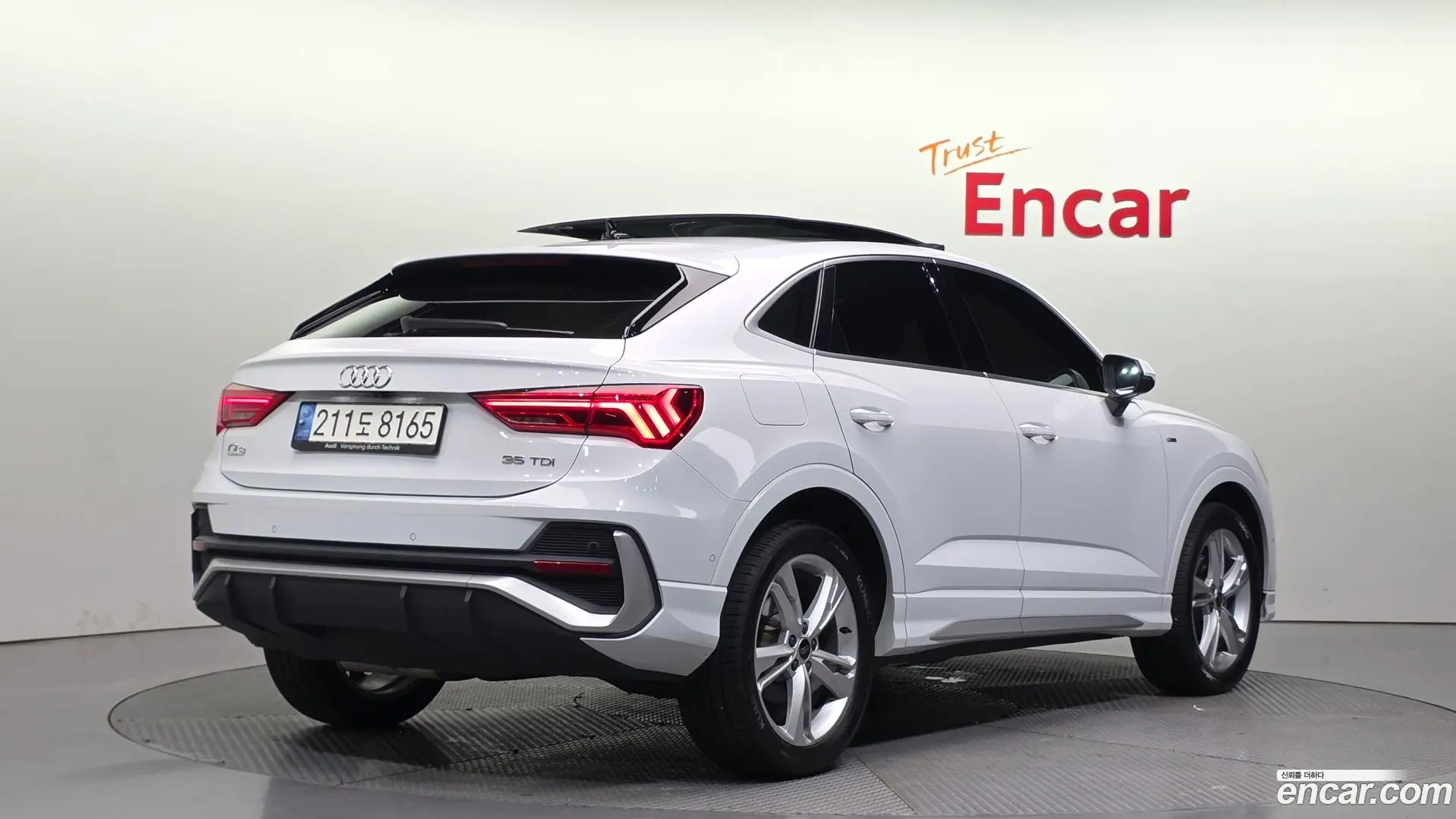 Main__Slider__Photo:Q3 Audi 2023.0-1