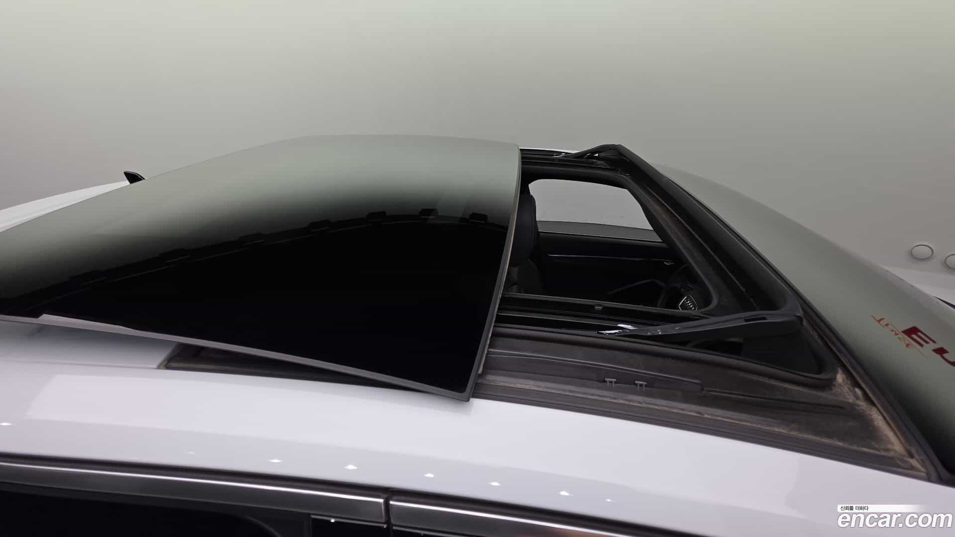 Q3 Audi 2023.0-OPTION-015