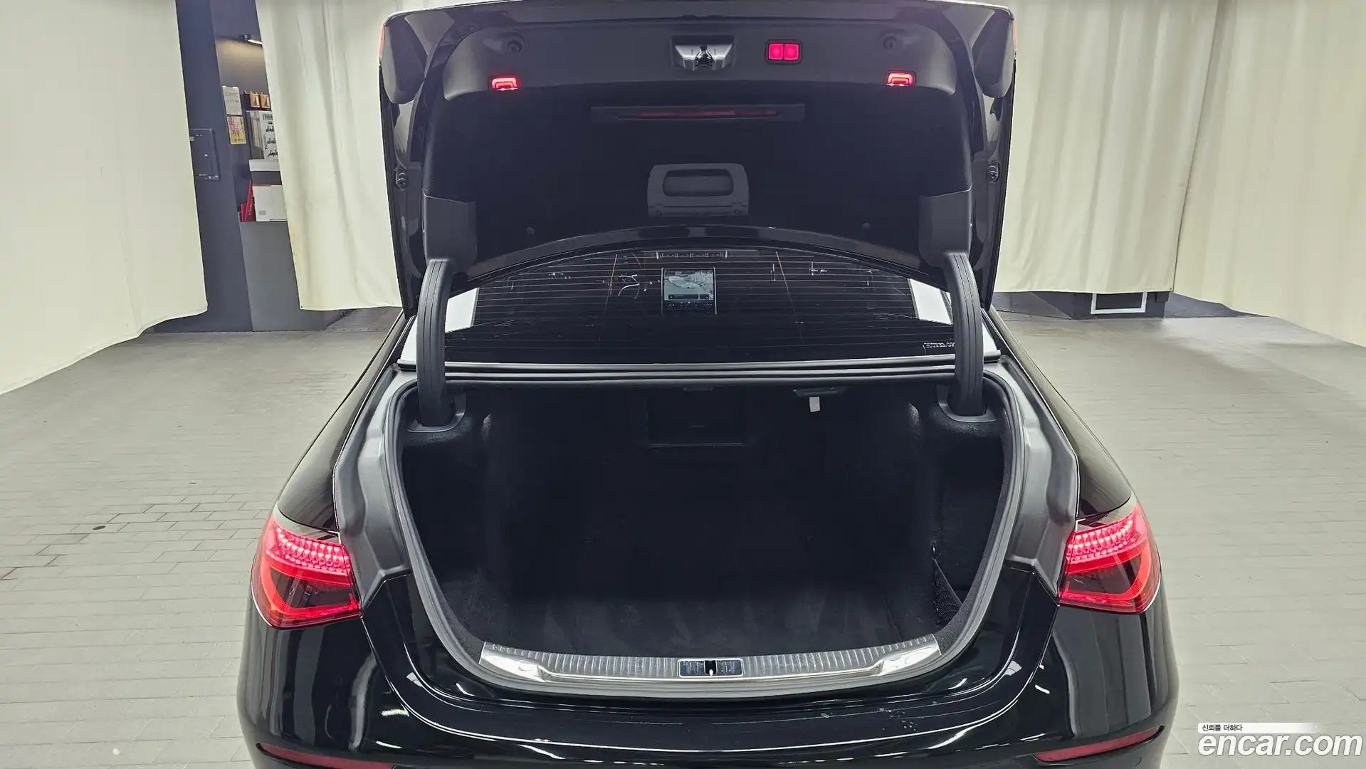 S-Class Mercedes-Benz 2021.4-OPTION-021