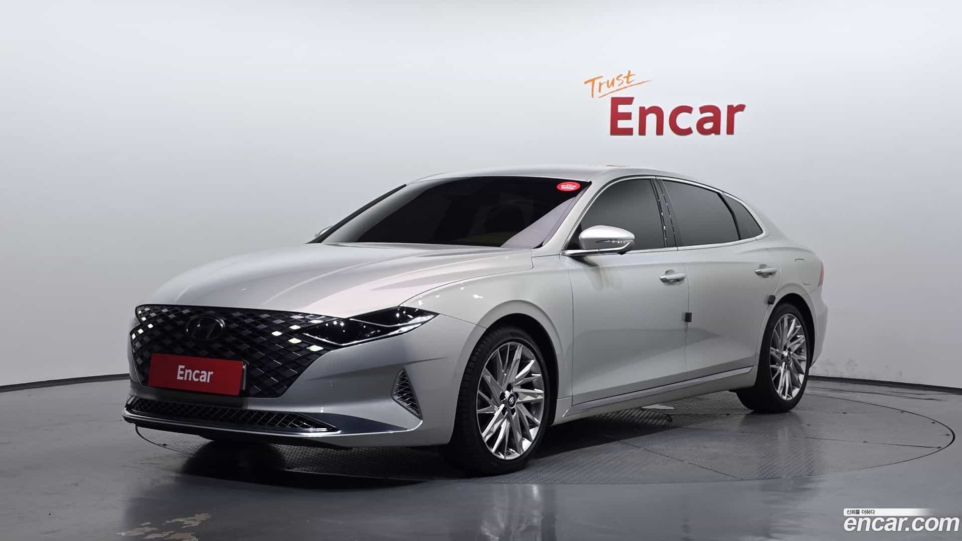 Grandeur Hyundai 2021.6-OUTER-001