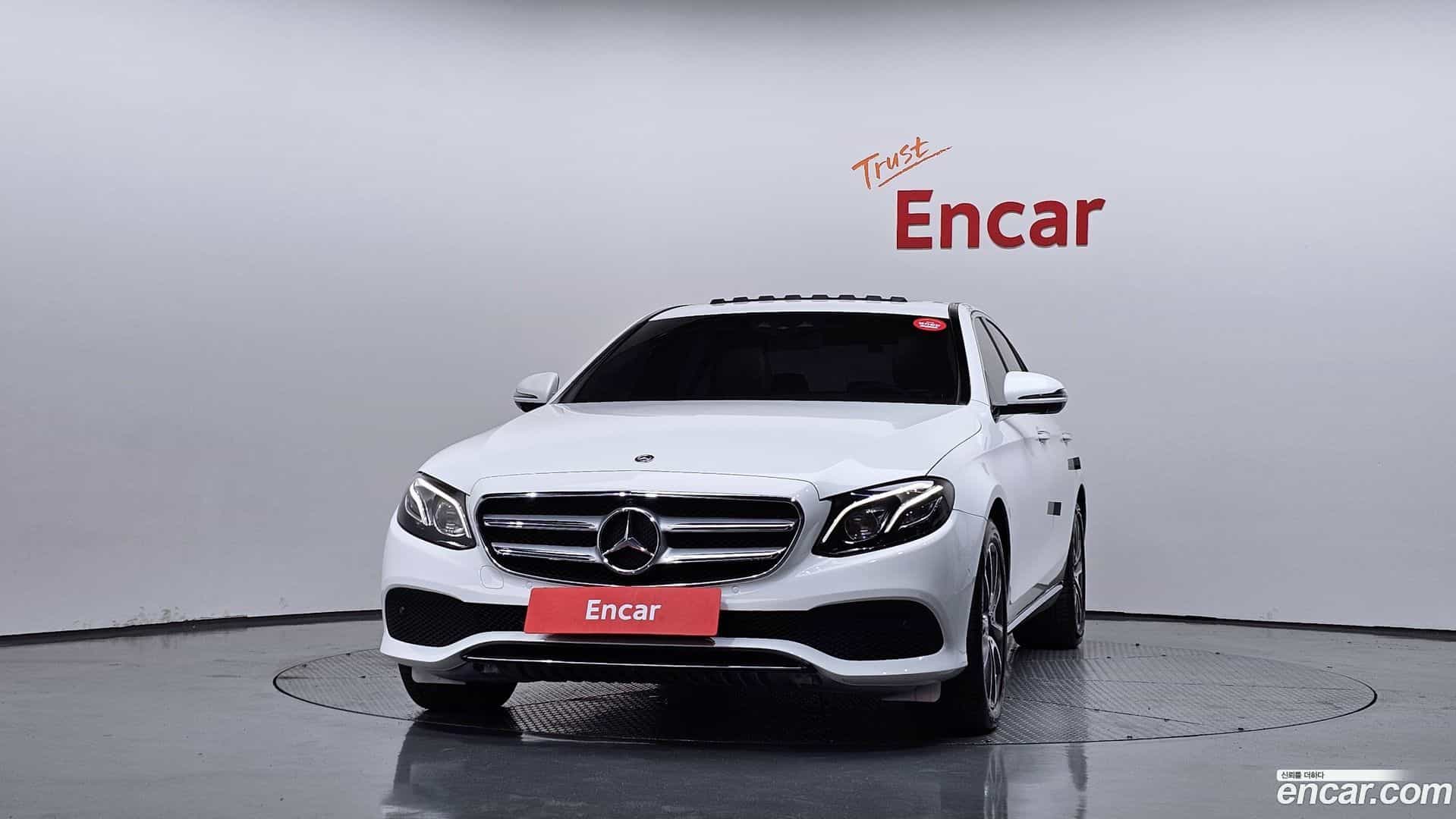 E-Class Mercedes-Benz 2018.9-OUTER-003