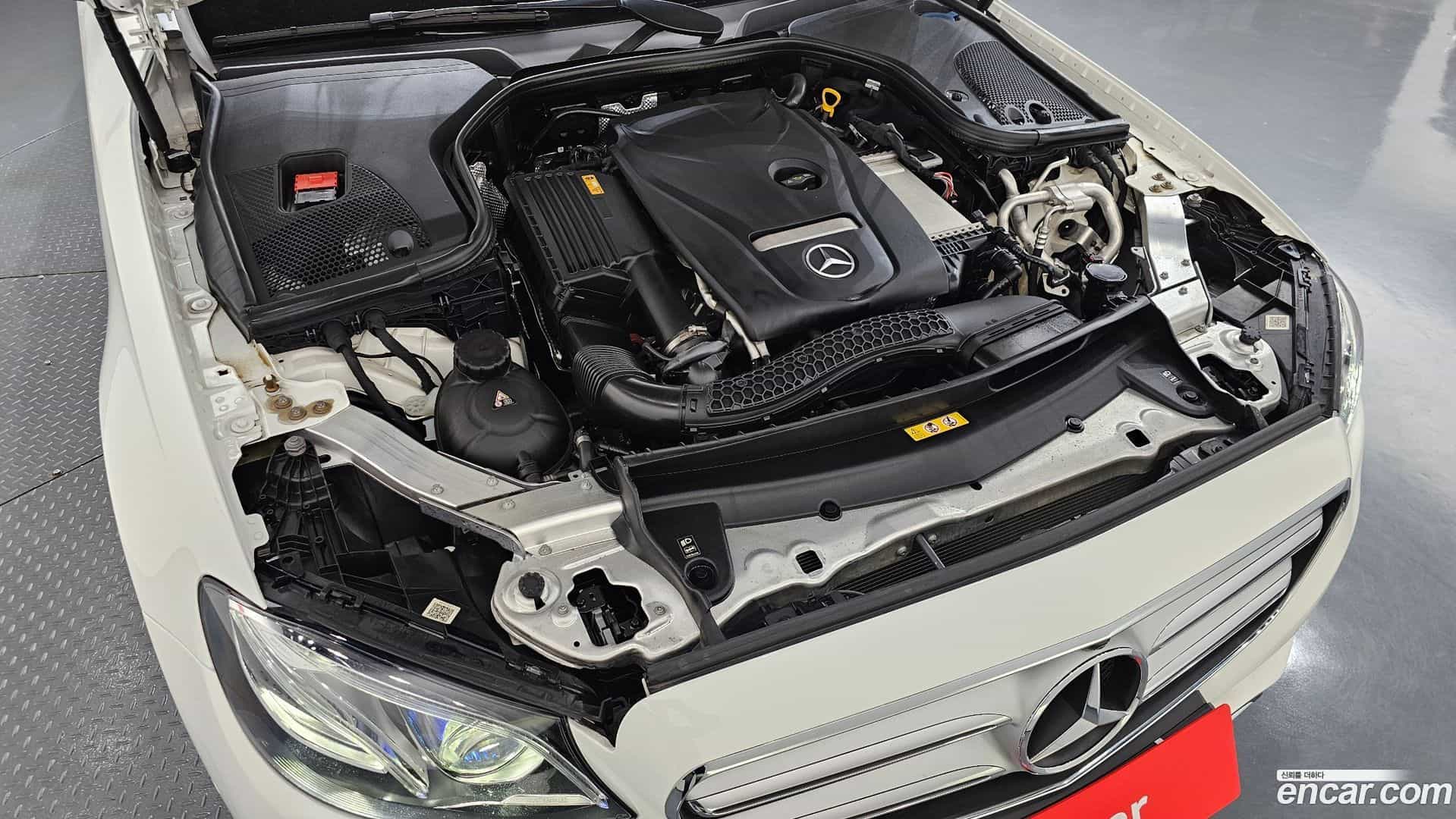 E-Class Mercedes-Benz 2018.9-OUTER-006