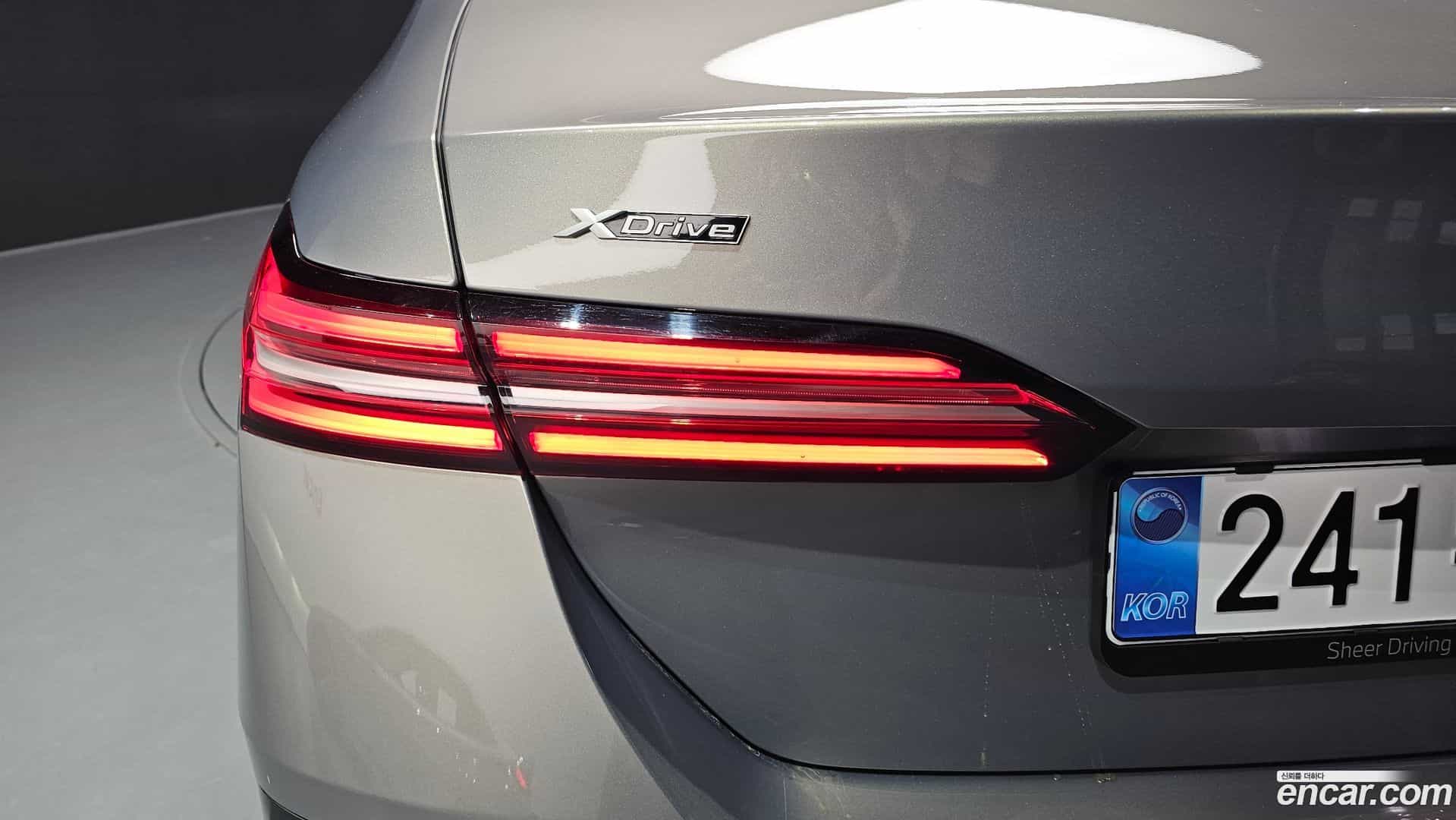 5-Series BMW 2025.11-OUTER-033